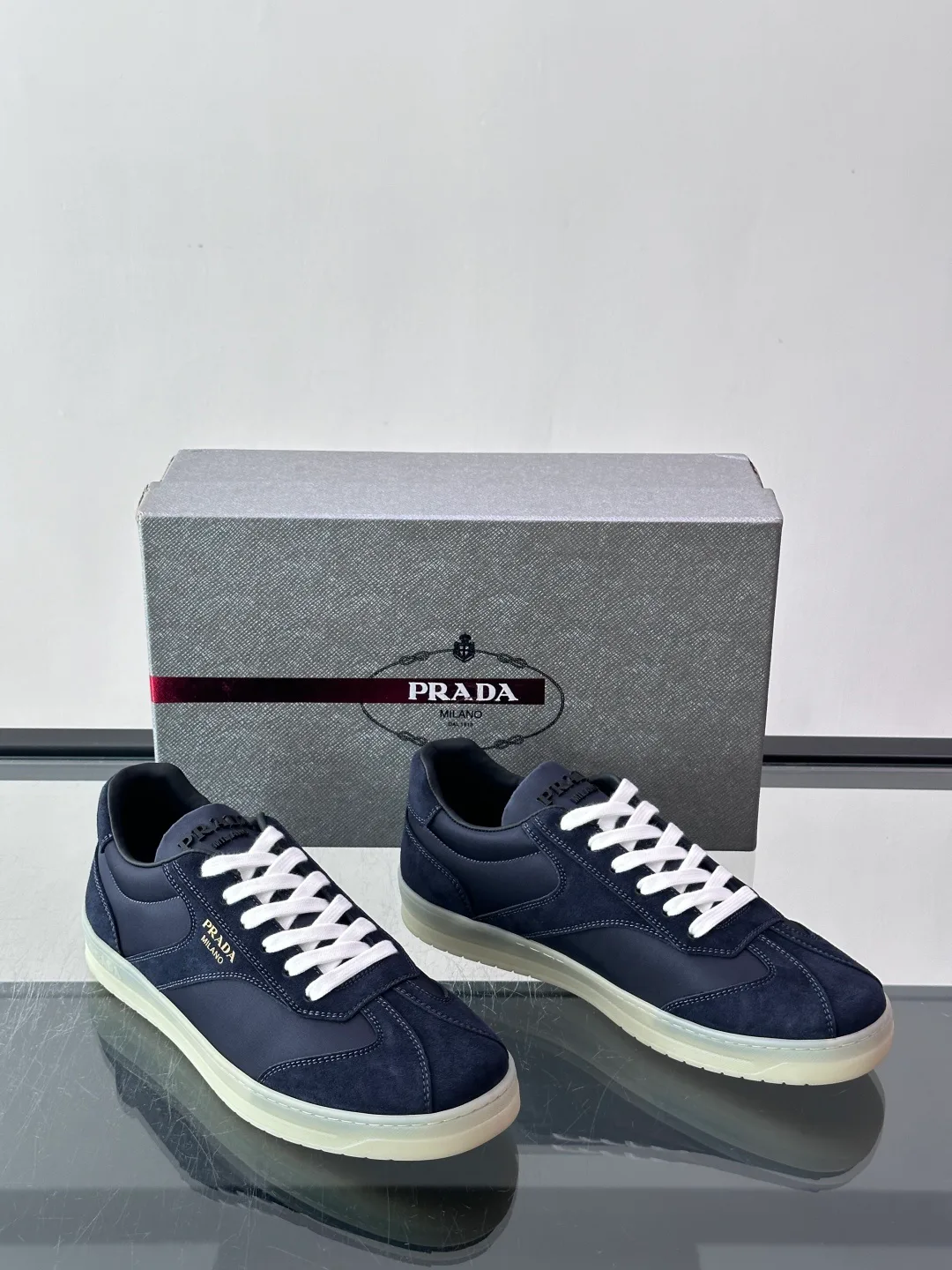 Men's Sneakers PRADA 18079433