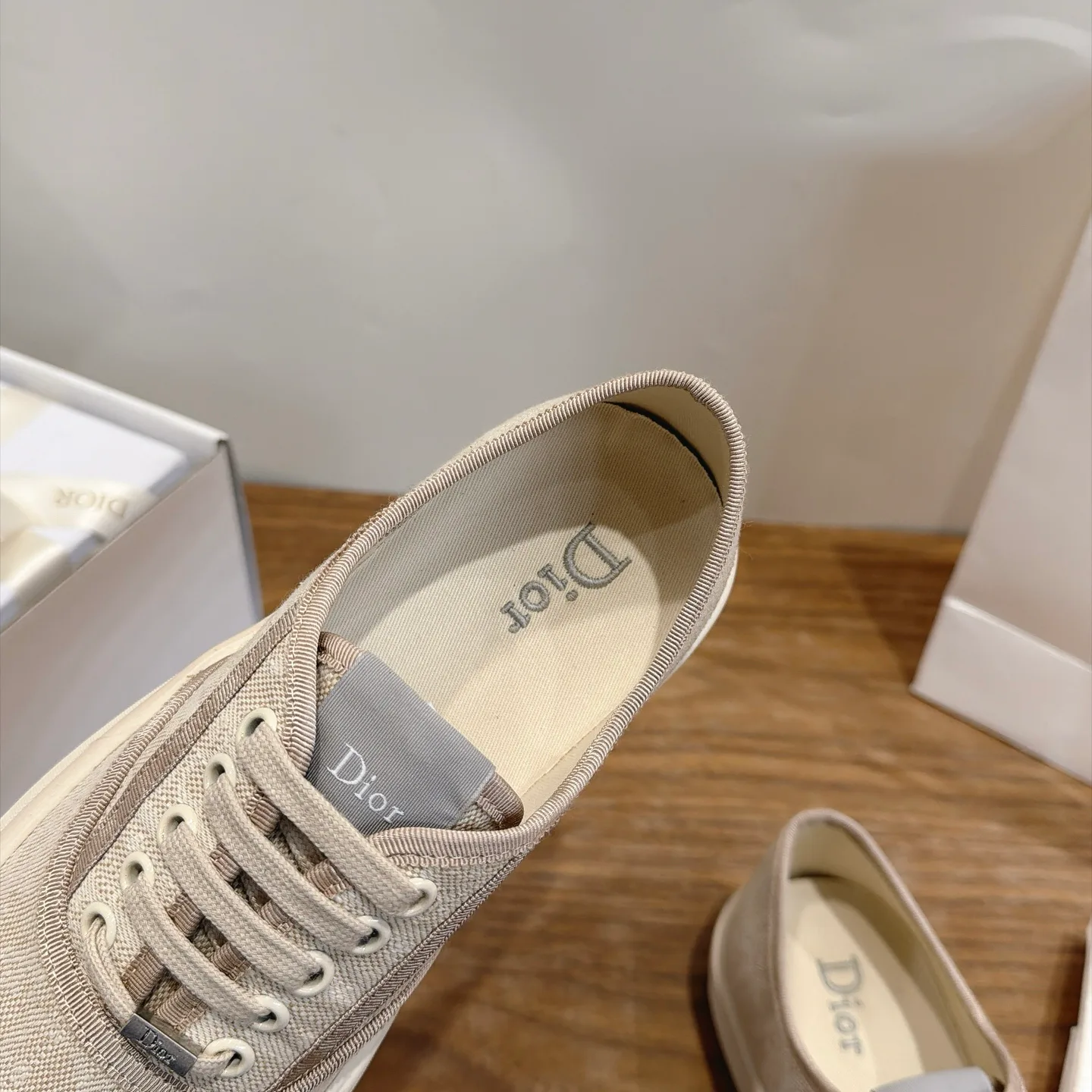 Women's Sneakers CHRISTIAN DIOR 18034452