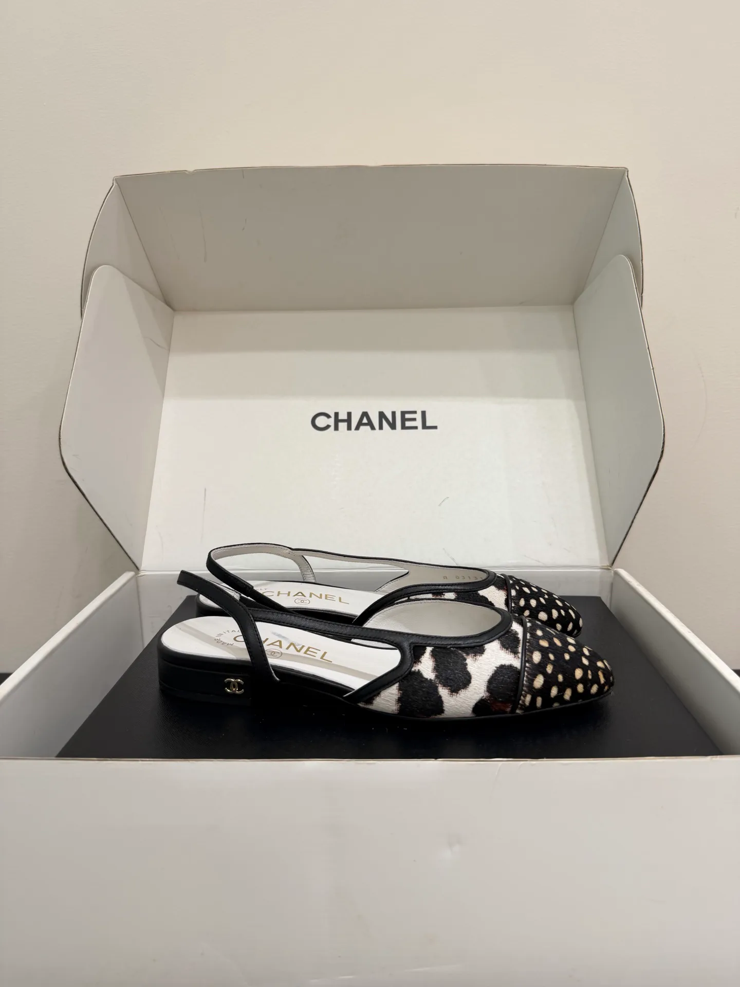 Women's Open-Toe Sandals CHANEL 18080090