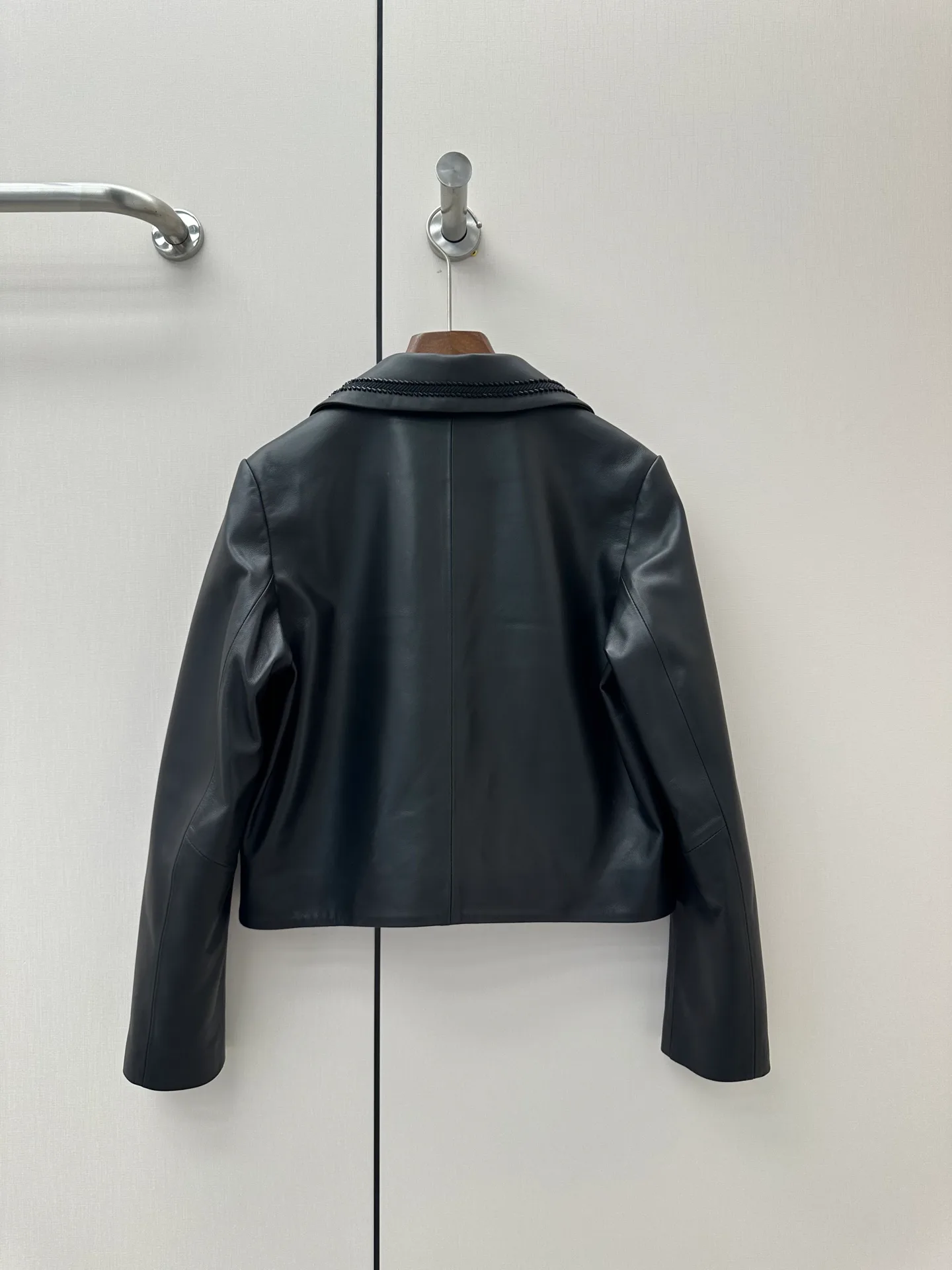 Women's Leather Jackets And Sheepskin Coats HERMES 17885313