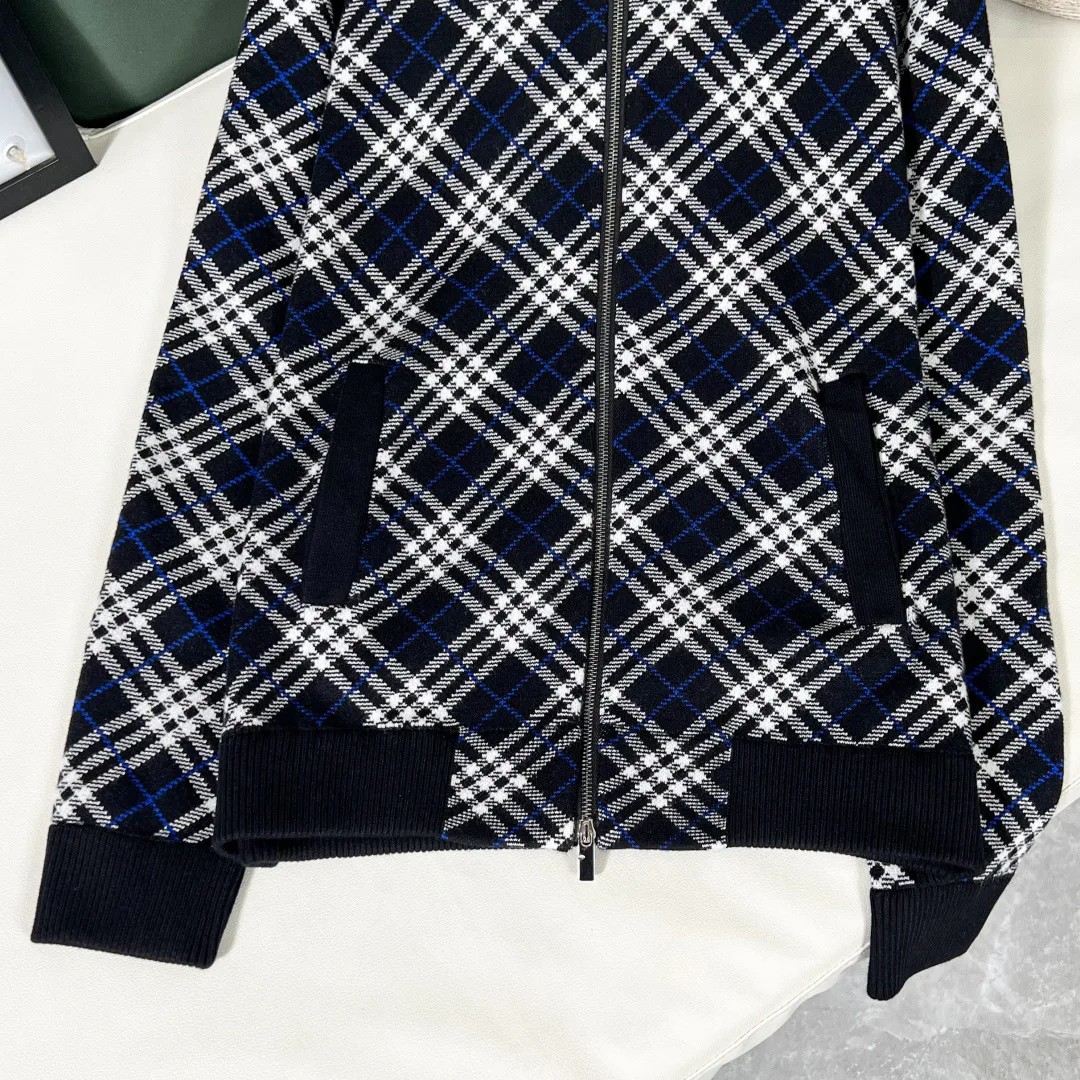 Men's Jackets And Down Jackets BURBERRY 18140681