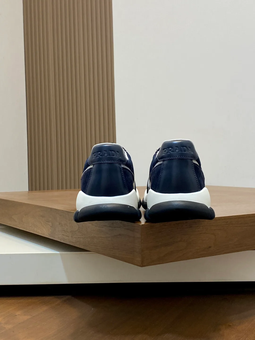 Men's Sneakers PRADA 18055222