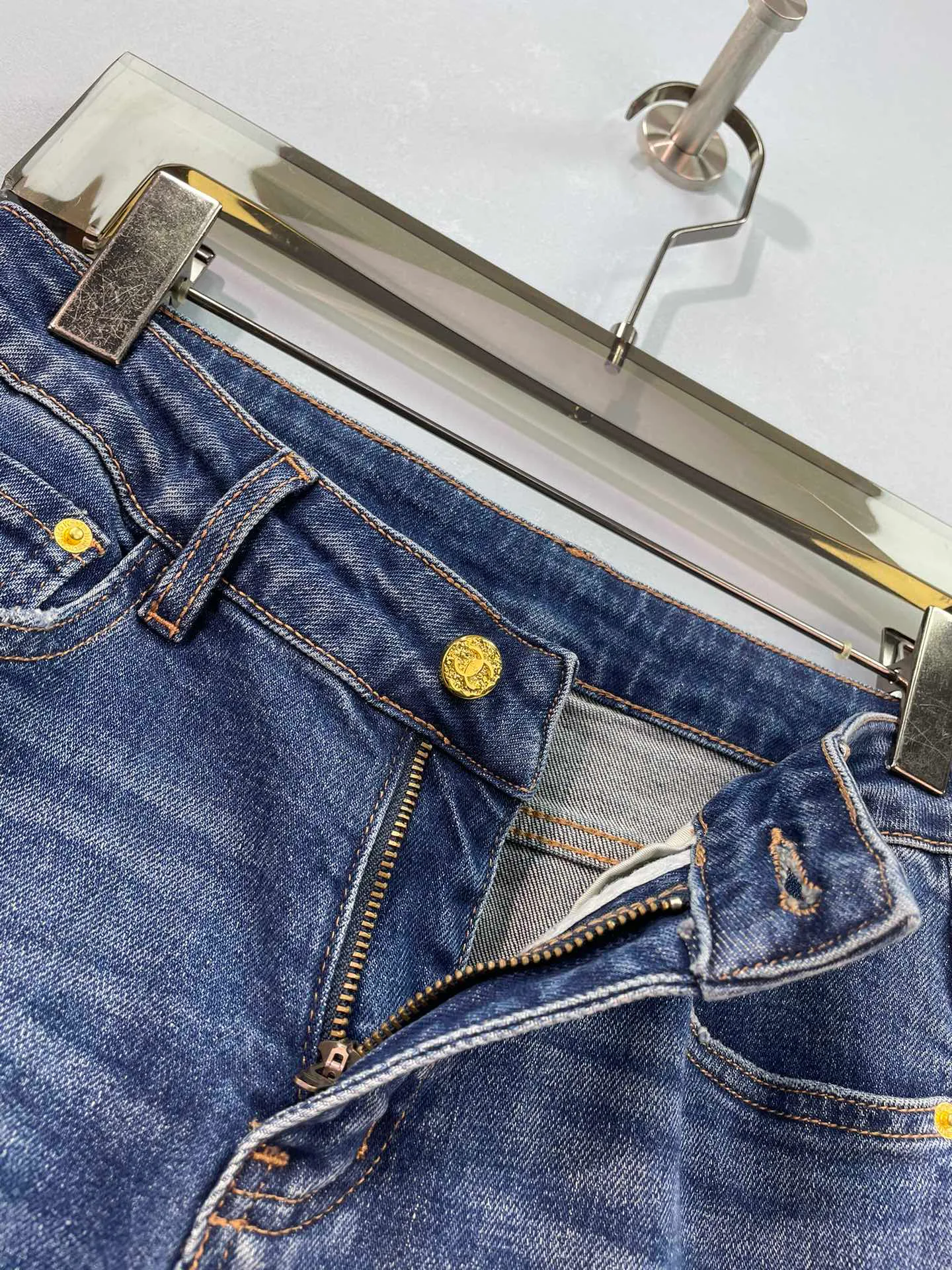 Women's Jeans CHANEL 18359237