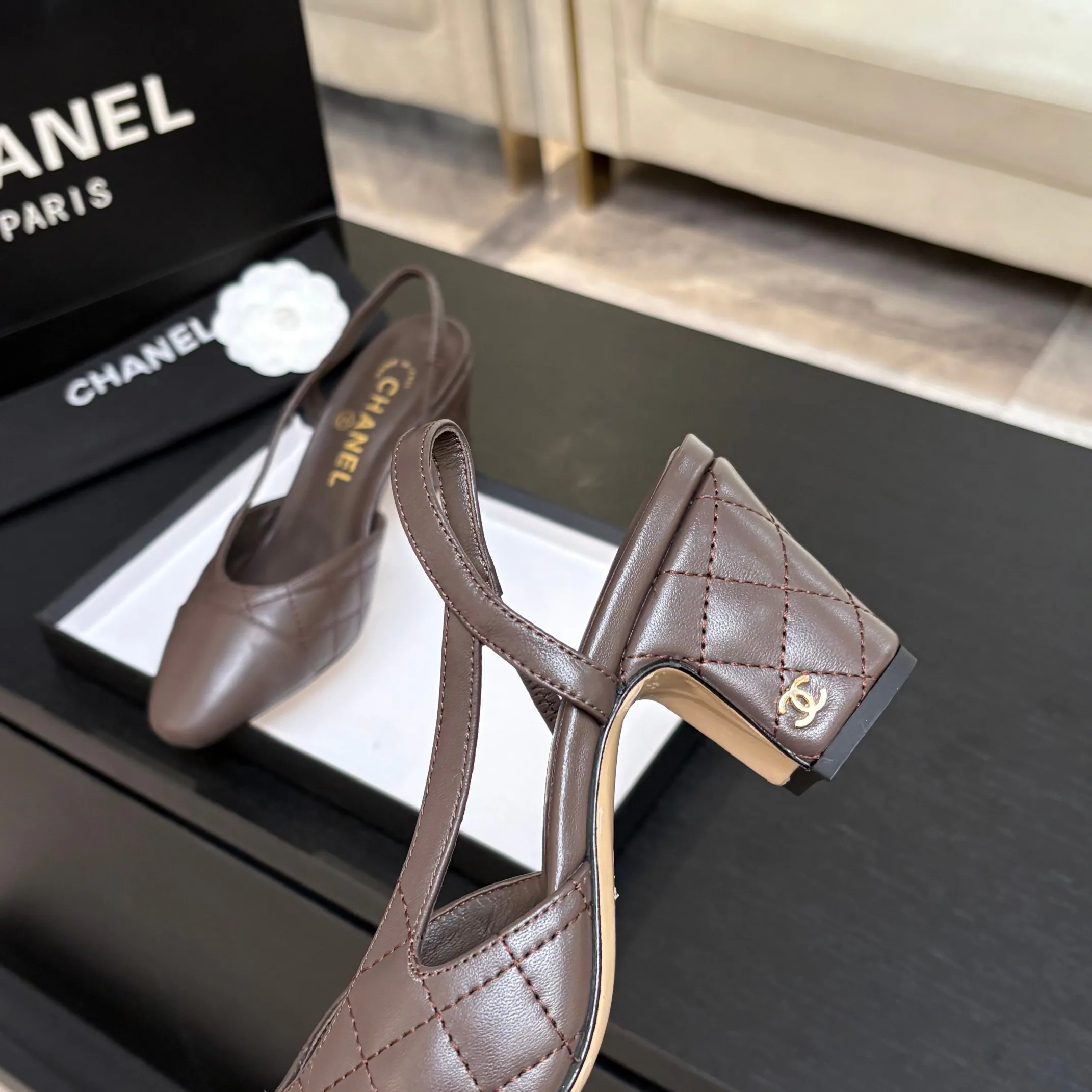 Women's Open-Toe Sandals CHANEL 17730805