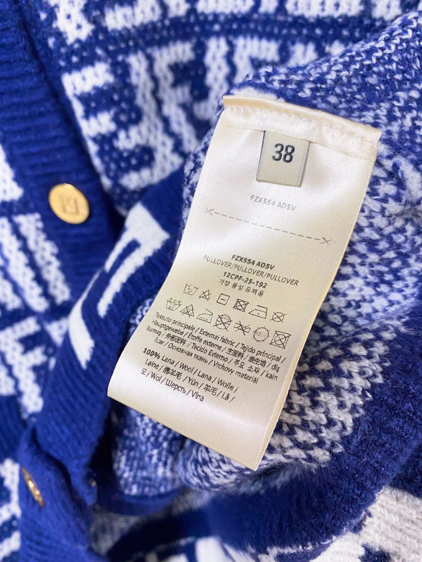 Women's Jumpers And Sweaters FENDI 18150714