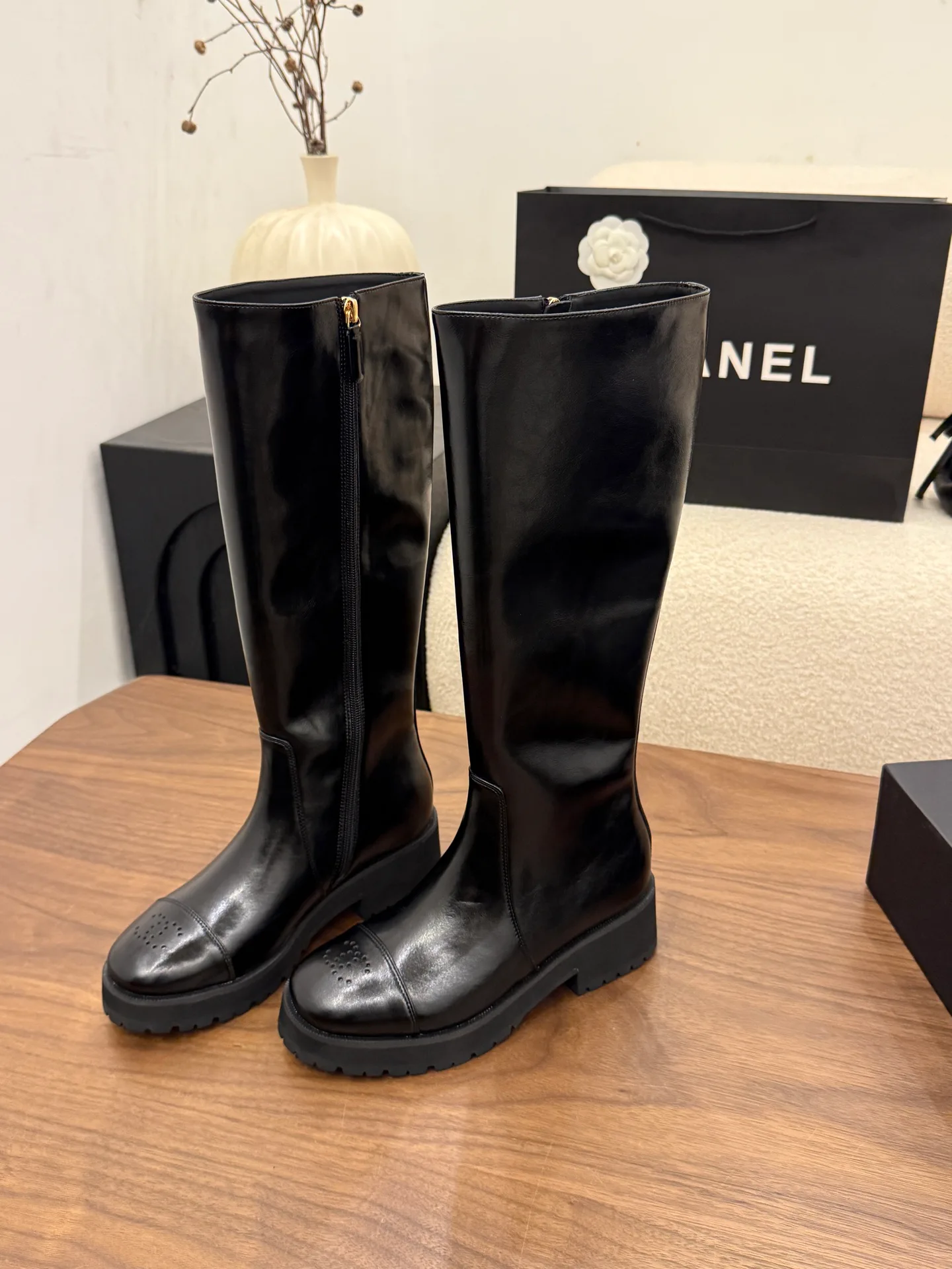 Women's Boots CHANEL 17981392