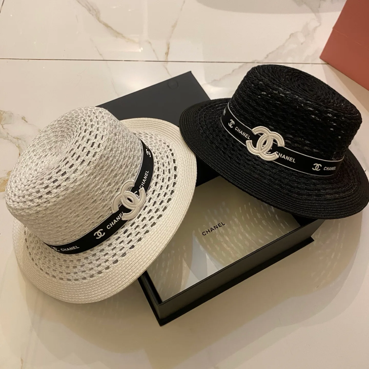 Hats CHANEL 17498282