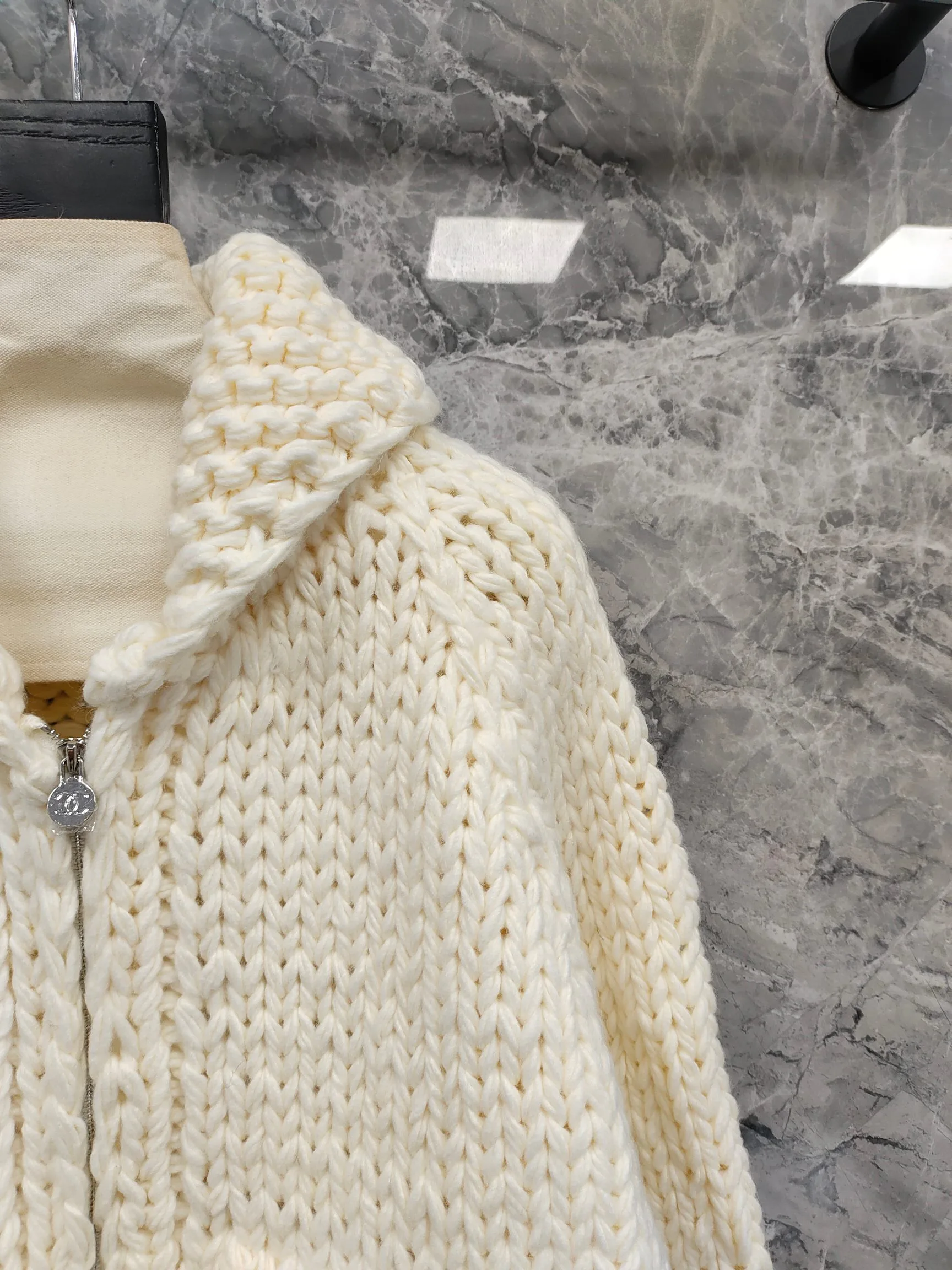 Women's Jumpers And Sweaters CHANEL 18211761