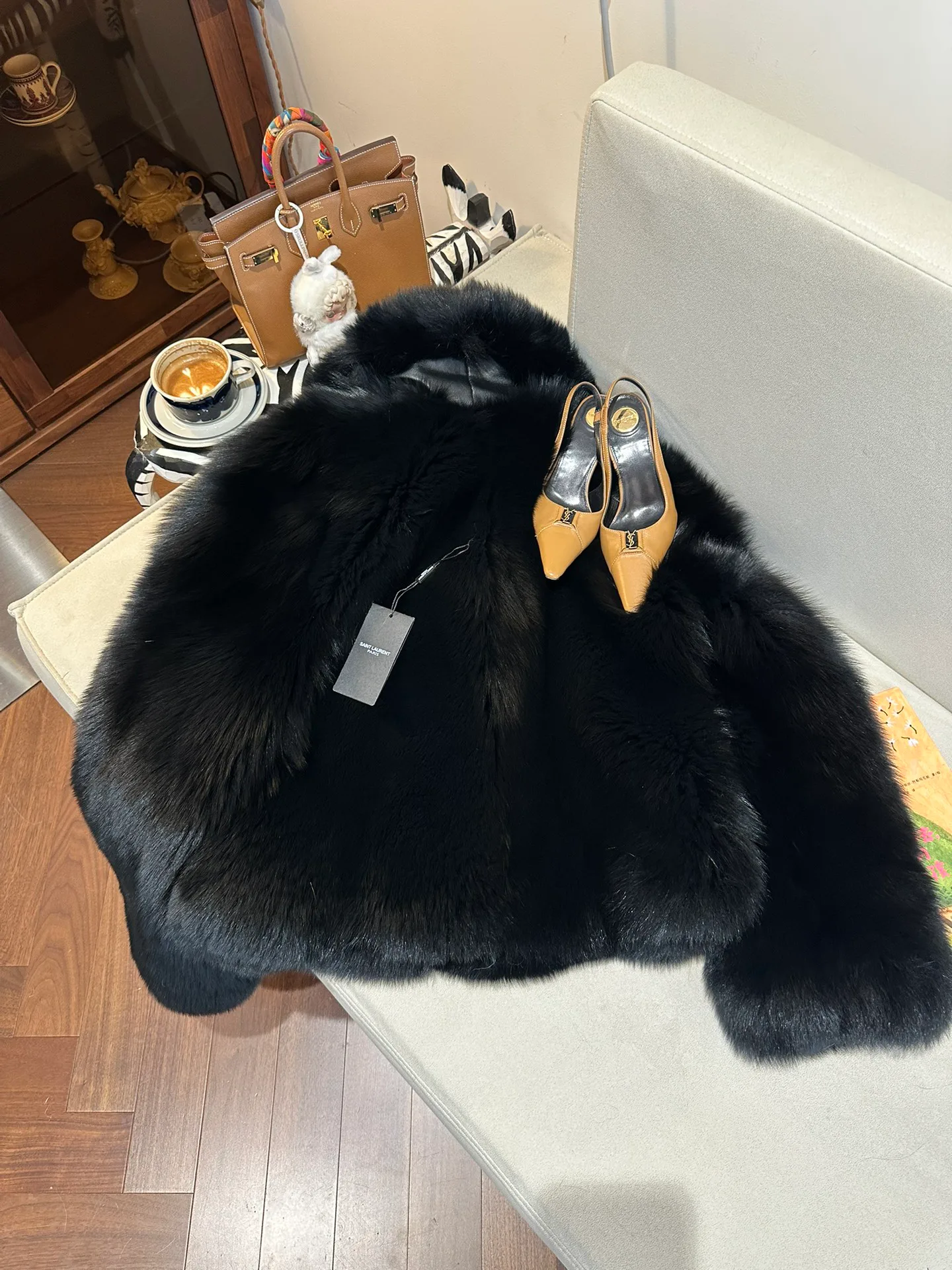 Women's Fur Coats SAINT LAURENT 18040754