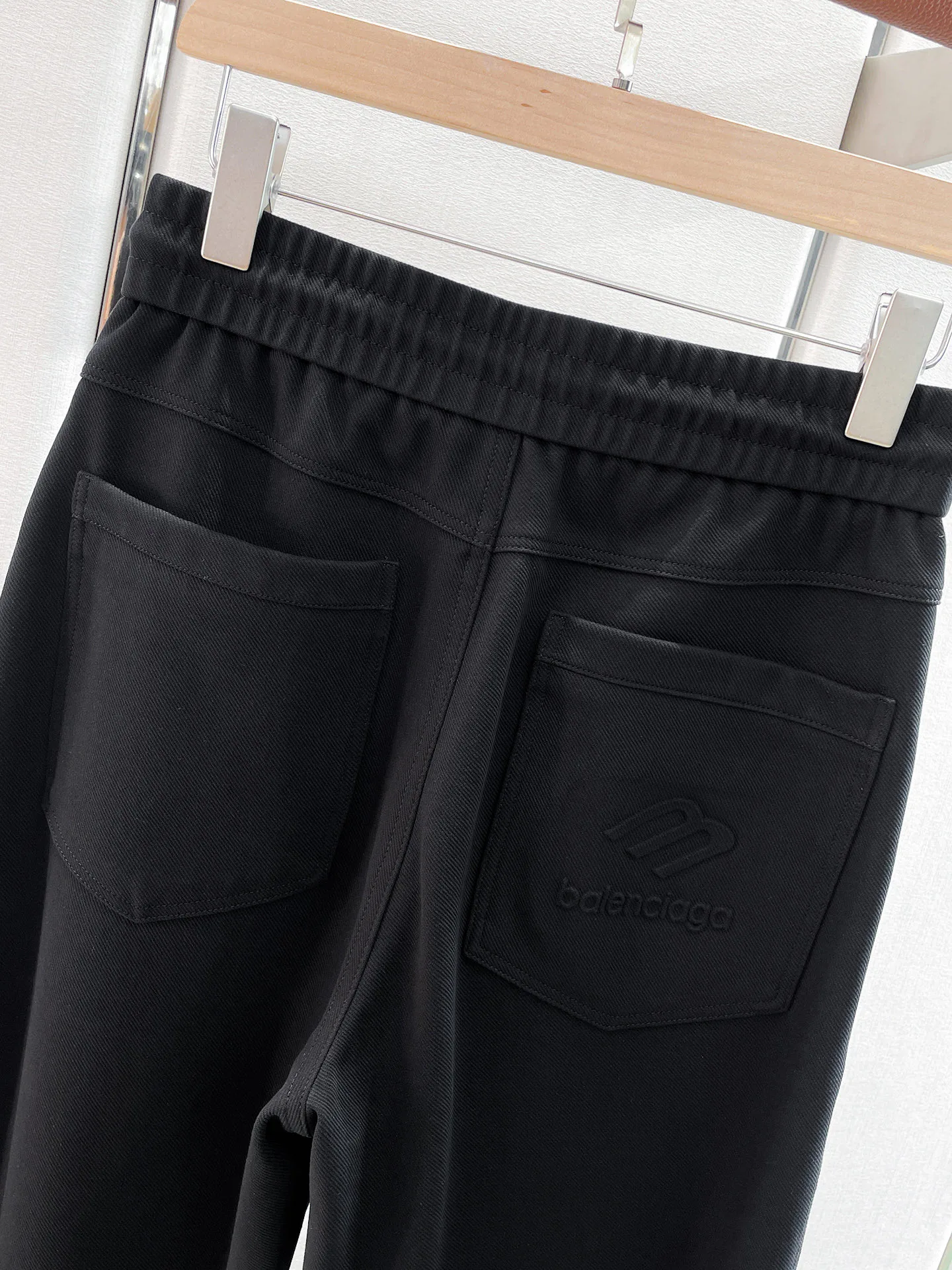 Men's Trousers BALENCIAGA 18499561