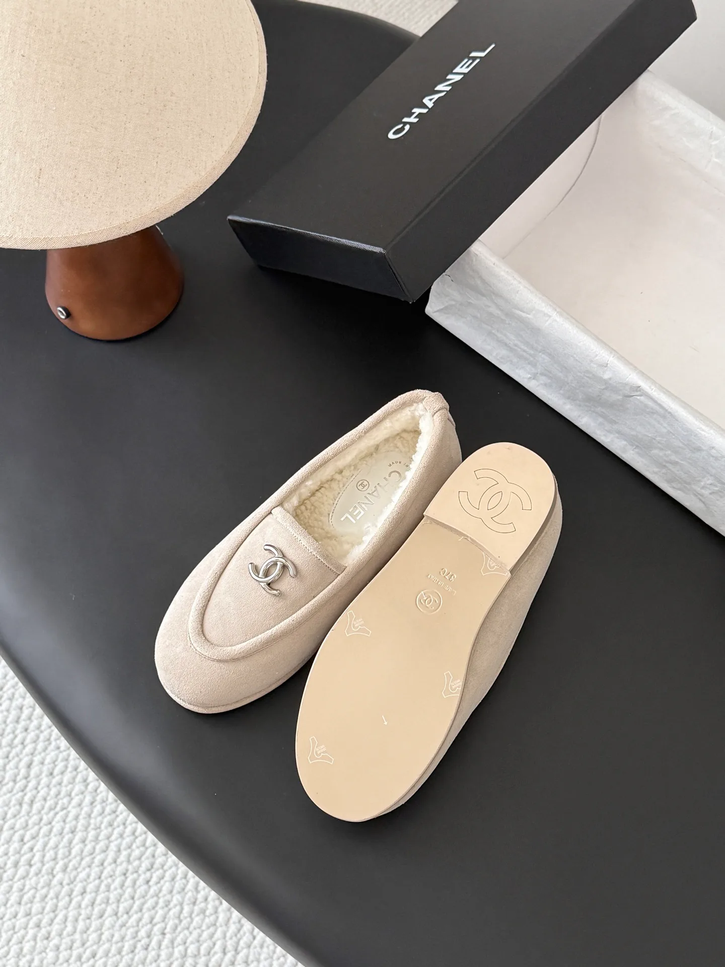Women's Loafers And Moccasins CHANEL 18083241