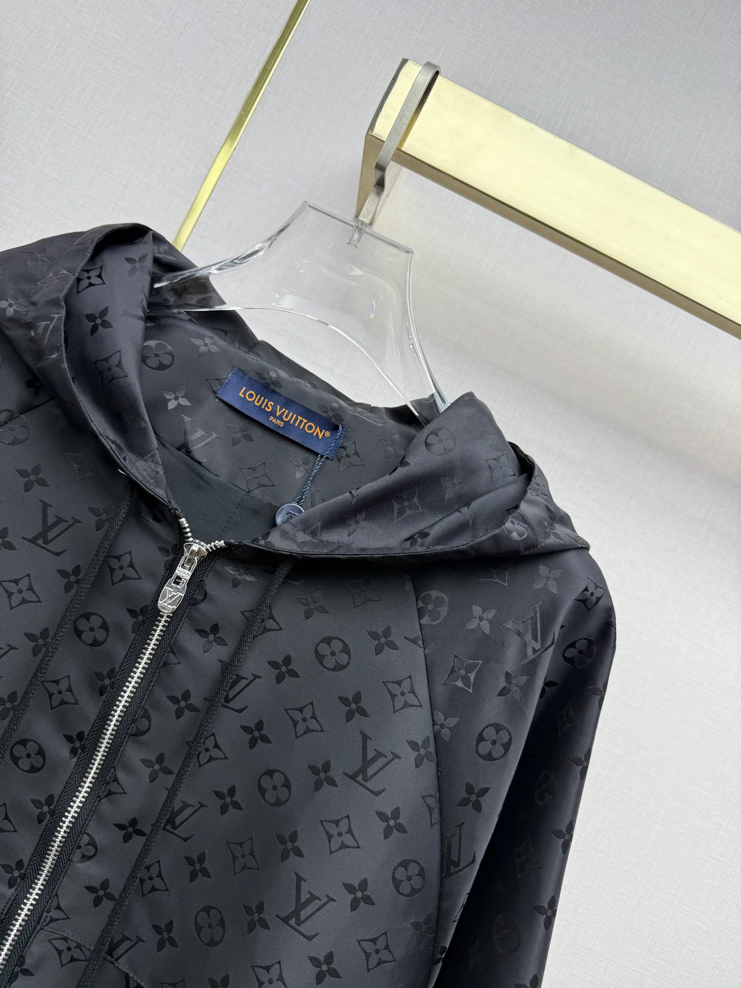 Women's Jackets And Down Jackets LOUIS VUITTON 17908353
