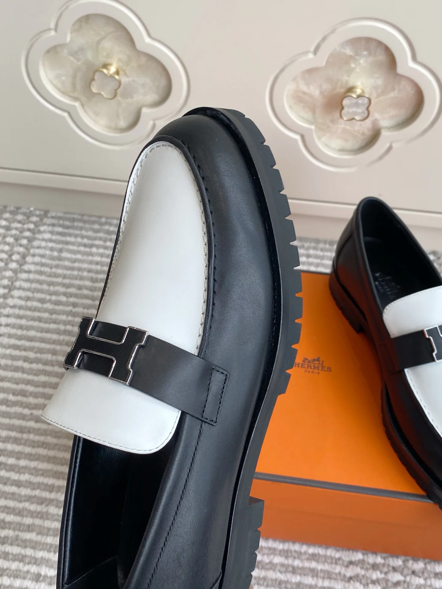 Women's Loafers And Moccasins HERMES 17476148