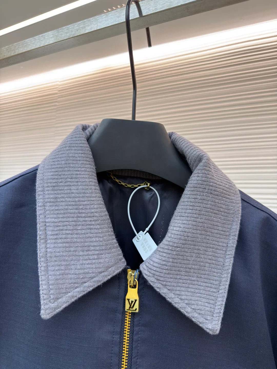 Men's Jackets And Down Jackets LOUIS VUITTON 18209772