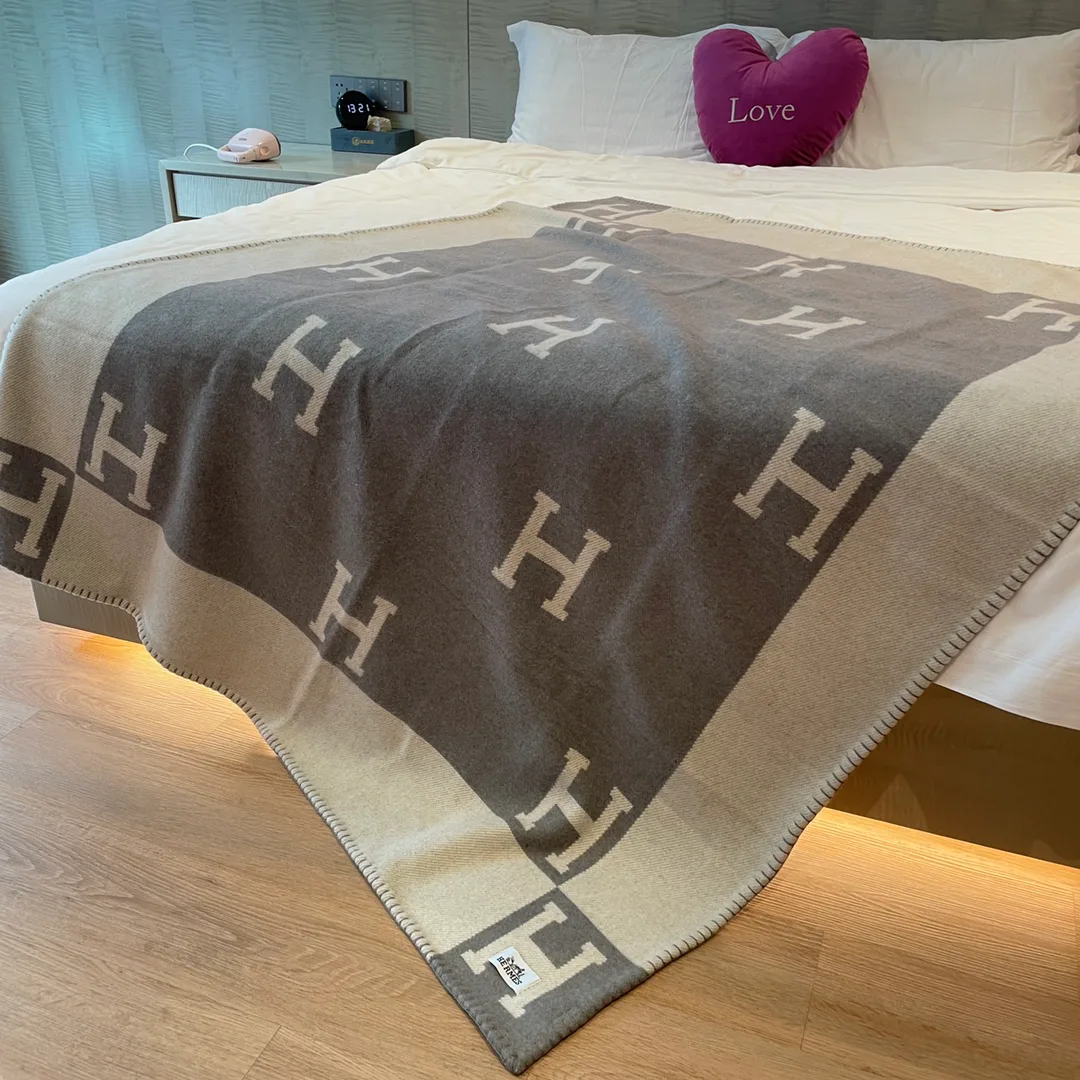 Textiles HERMES 18507305