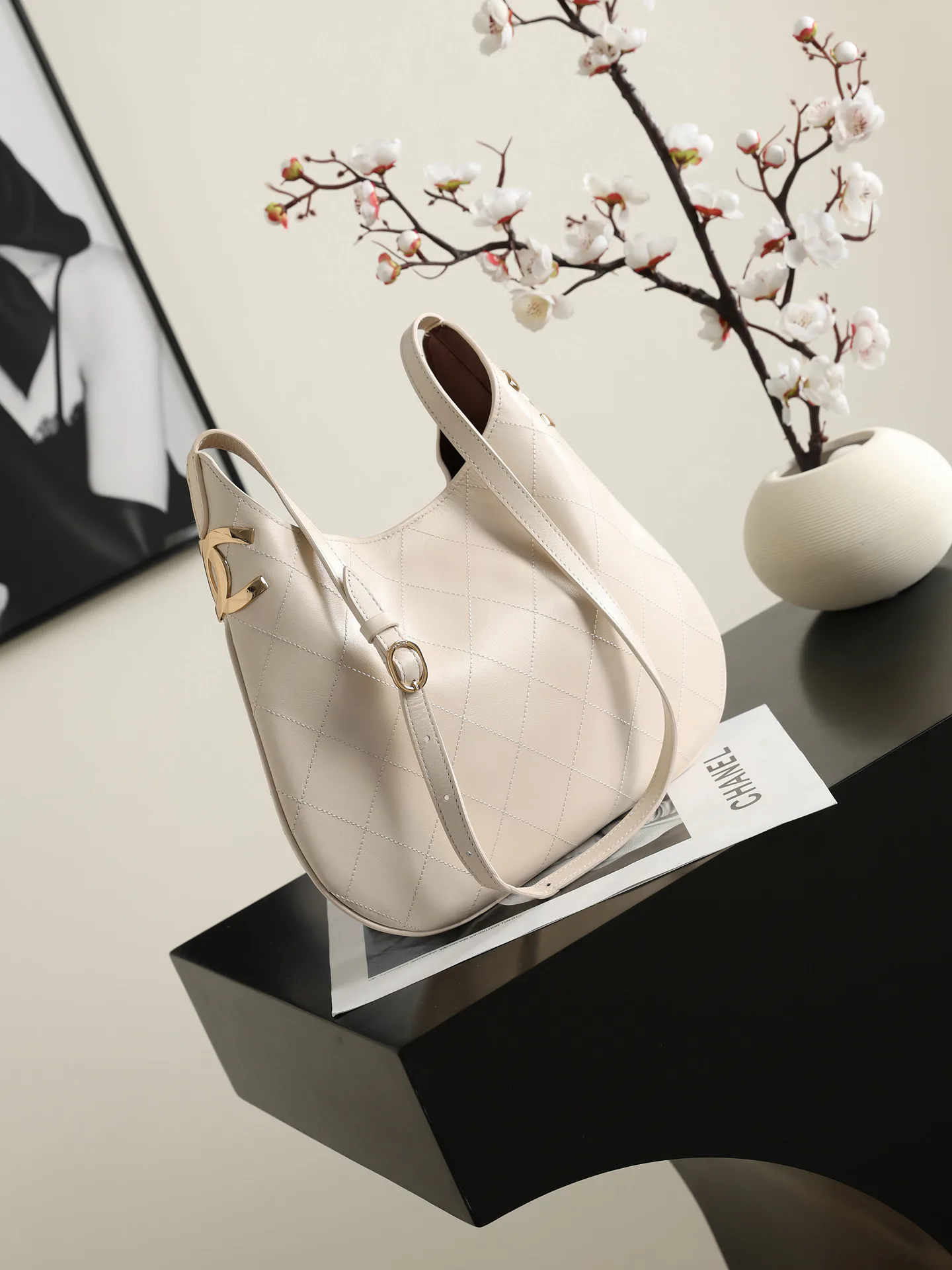 Women's Classic Handbags CHANEL 18147712