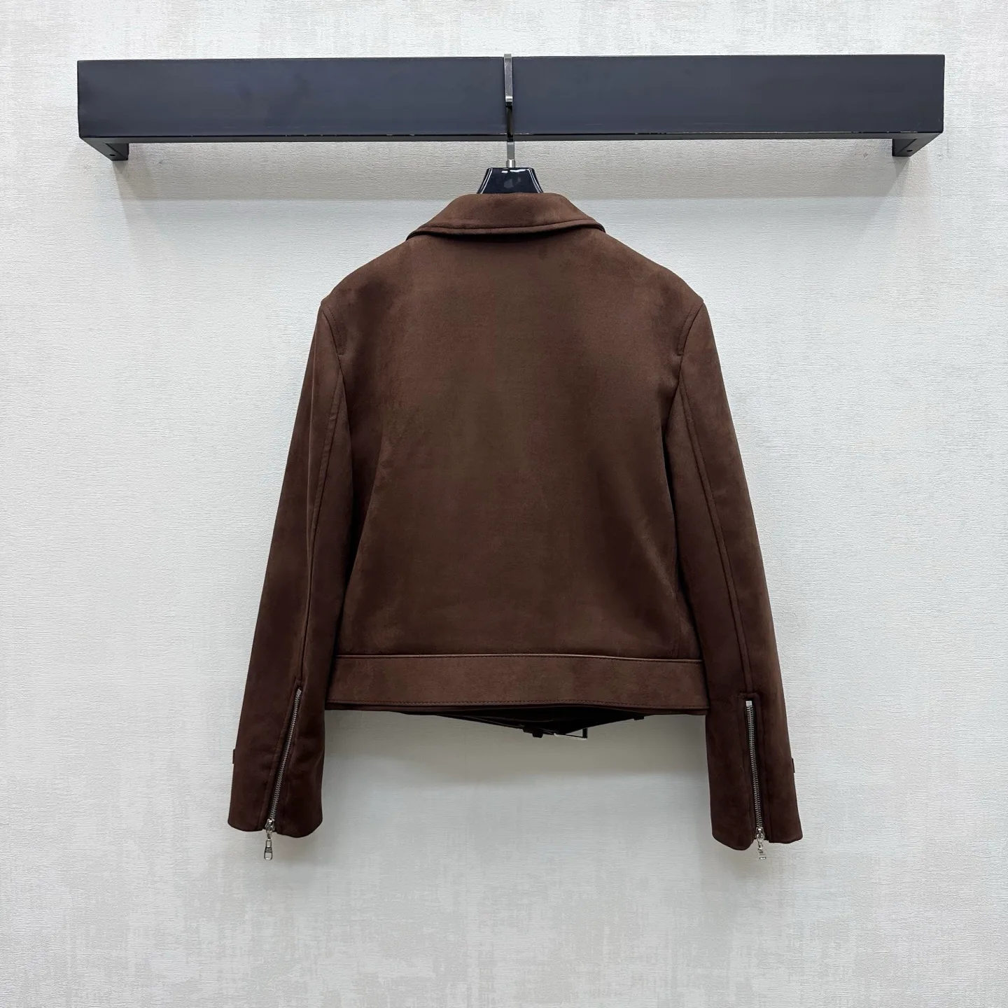 Women's Leather Jackets And Sheepskin Coats LOUIS VUITTON 18023397