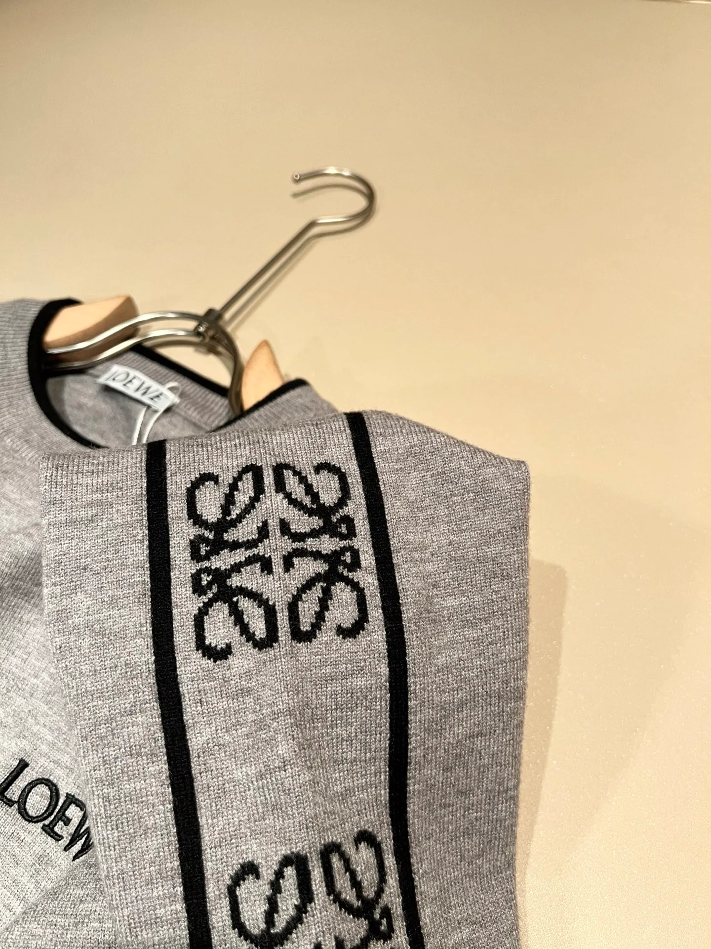 Men's Jumpers And Sweaters LOEWE 18395696