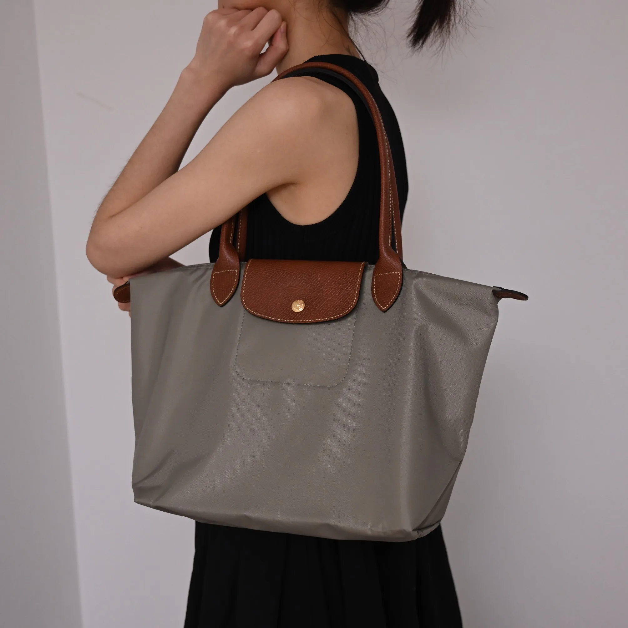 Women's Classic Handbags LONGCHAMP 17449033