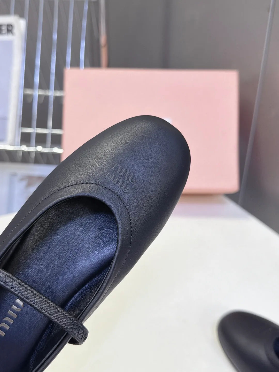 Women's Ballet Flats MIU MIU 17758259