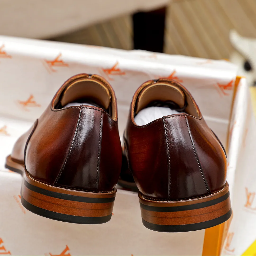 Men's Loafers And Dress Shoes LOUIS VUITTON 17569198