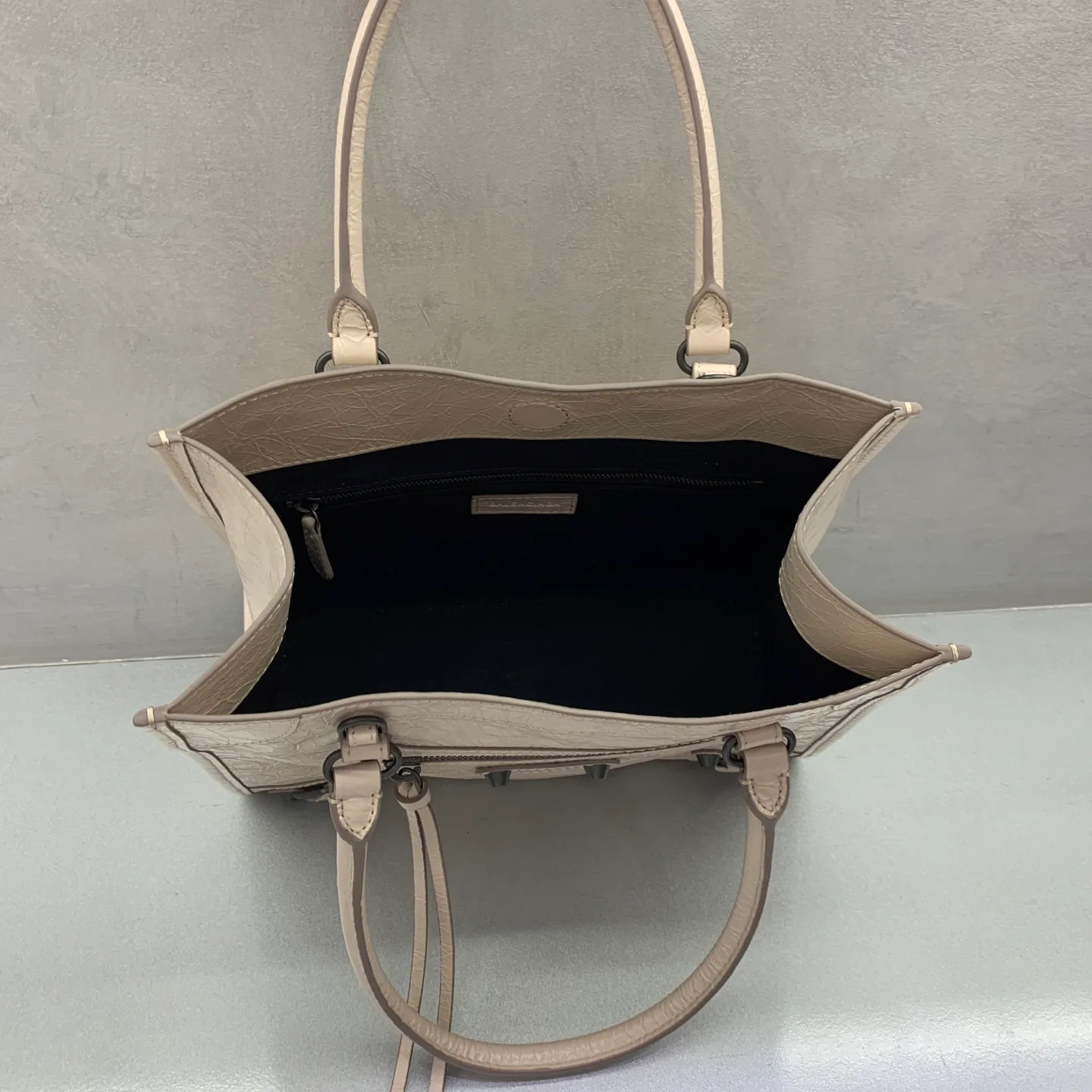 Women's Classic Handbags BALENCIAGA 18509145