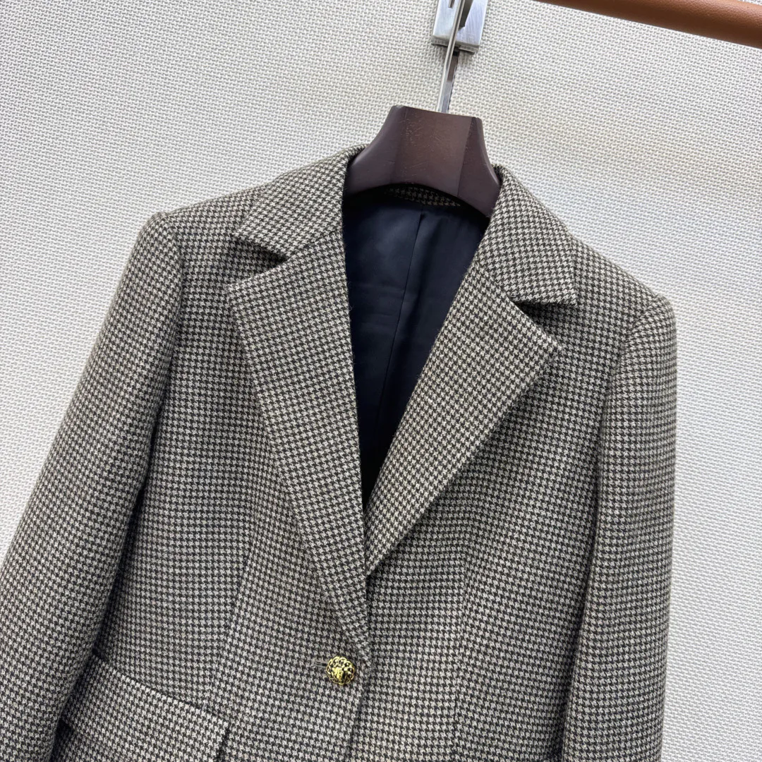 Women's Blazers CHANEL 18435735