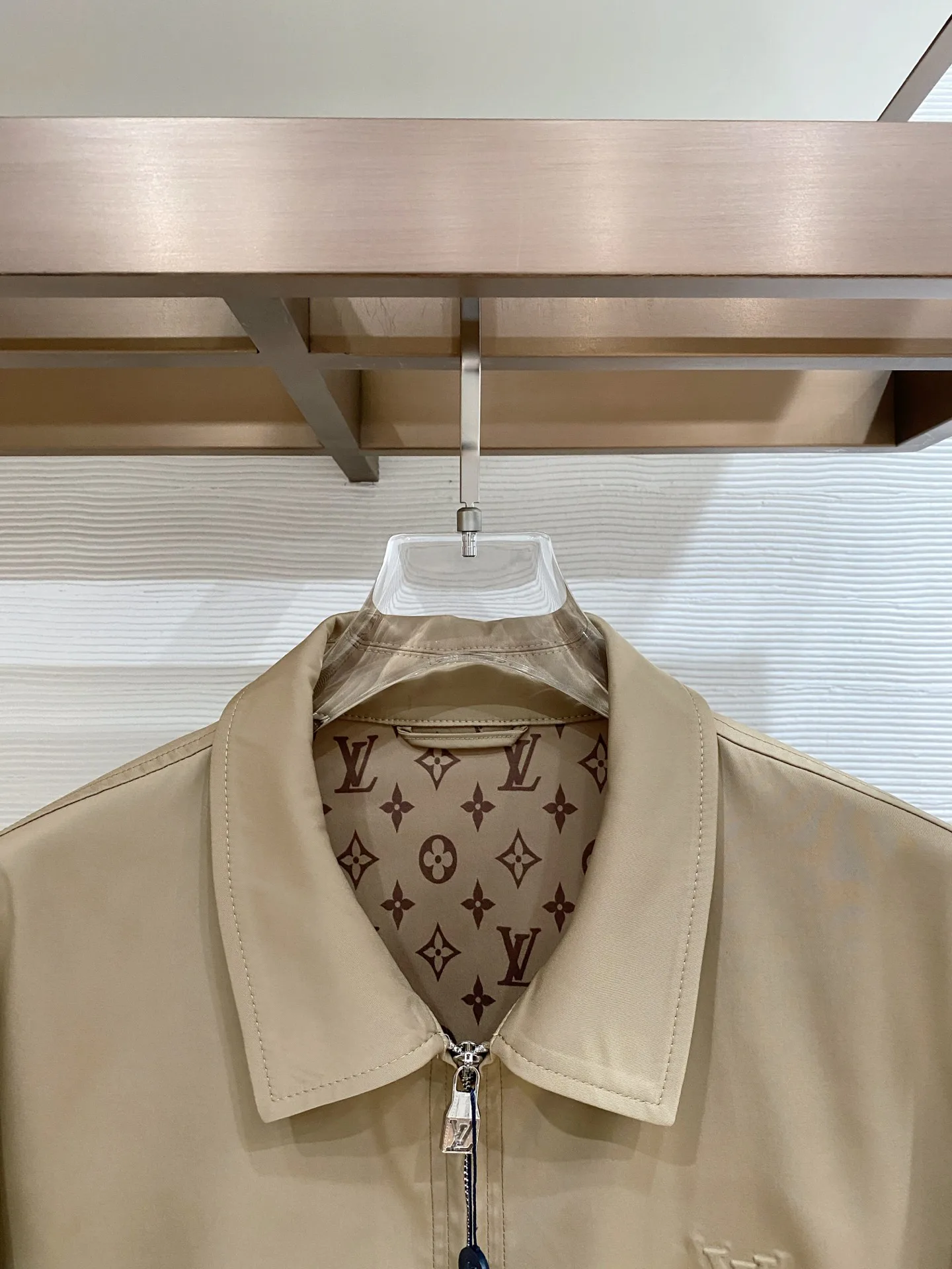 Men's Jackets And Down Jackets LOUIS VUITTON 17993220