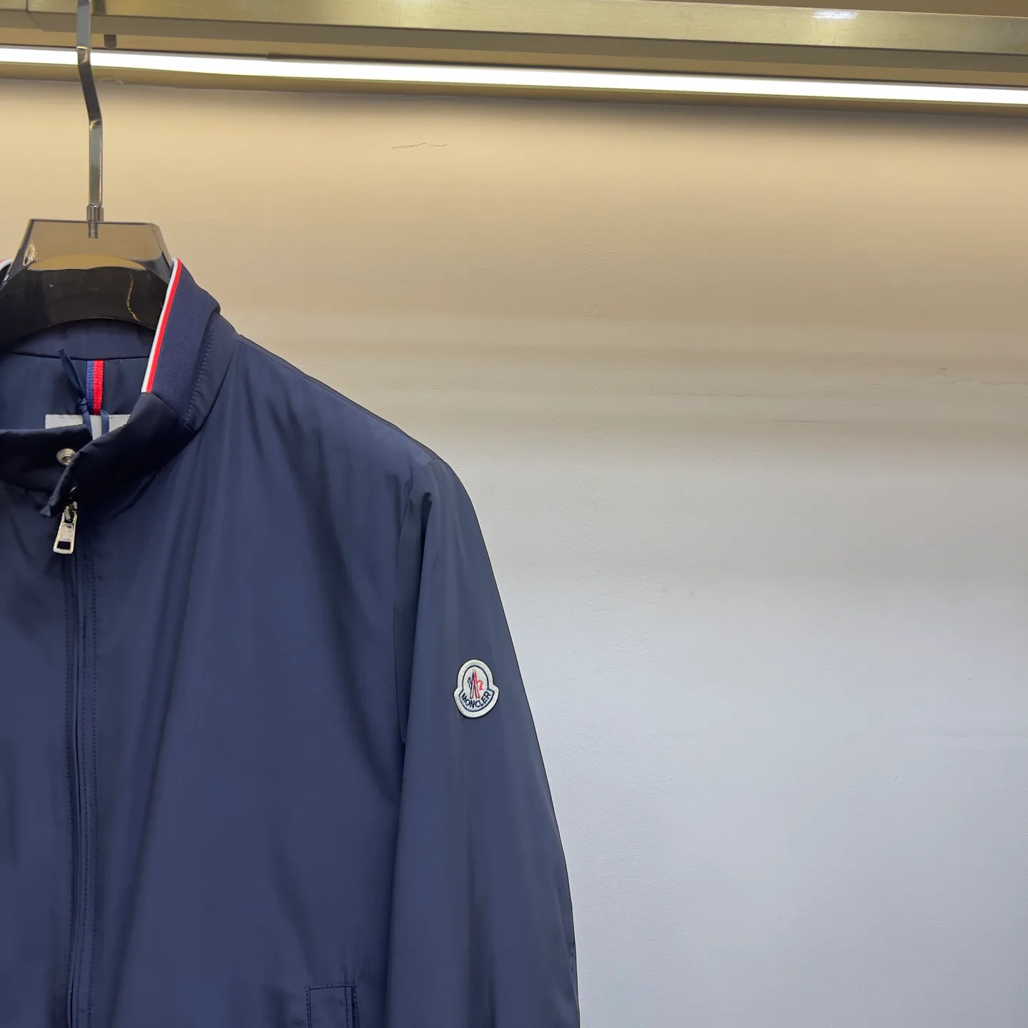 Women's Jackets And Down Jackets MONCLER 17340706