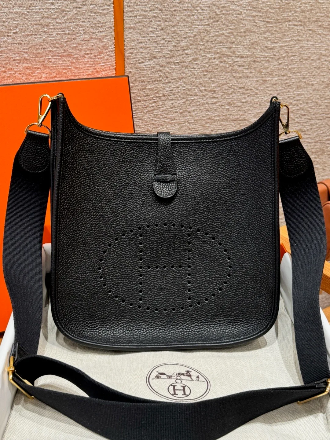 Women's Classic Handbags HERMES 17941973