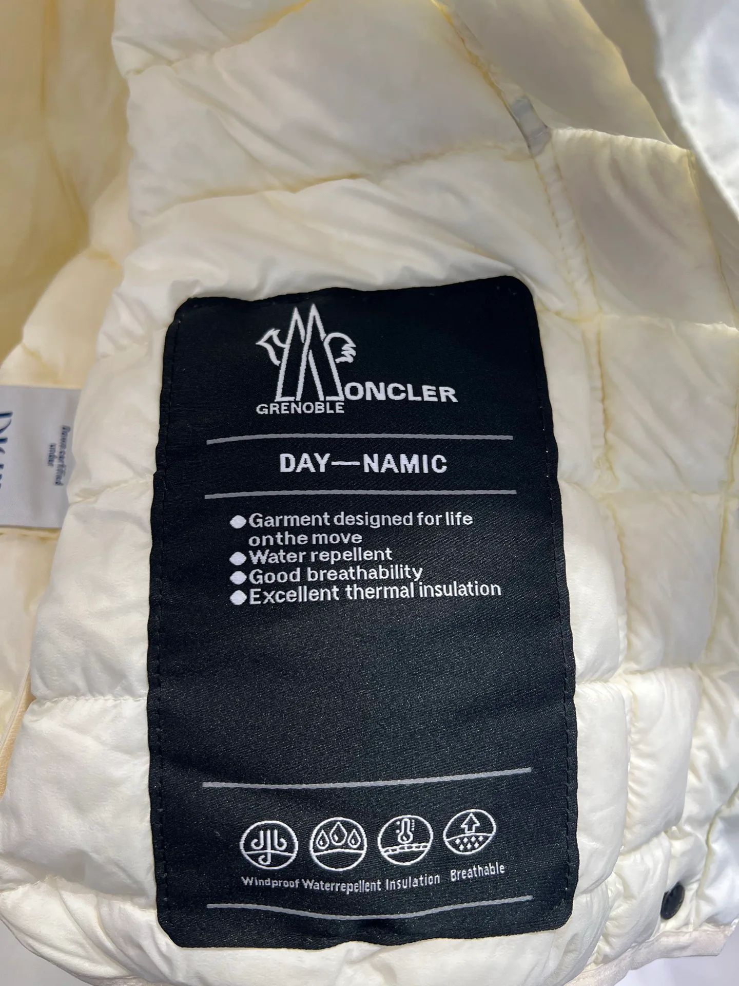 Men's Jackets And Down Jackets MONCLER 18231665