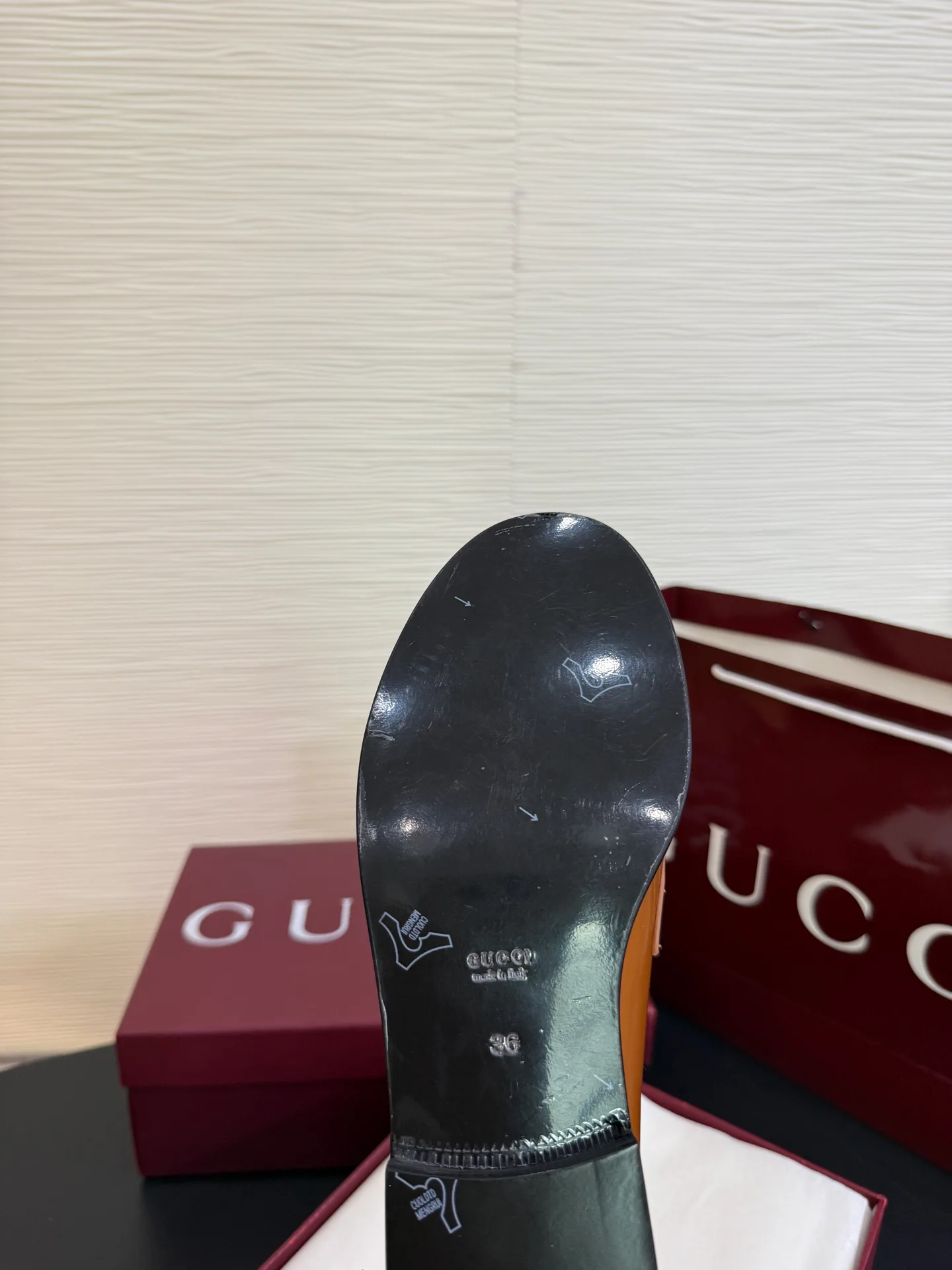Women's Loafers And Moccasins GUCCI 18071210