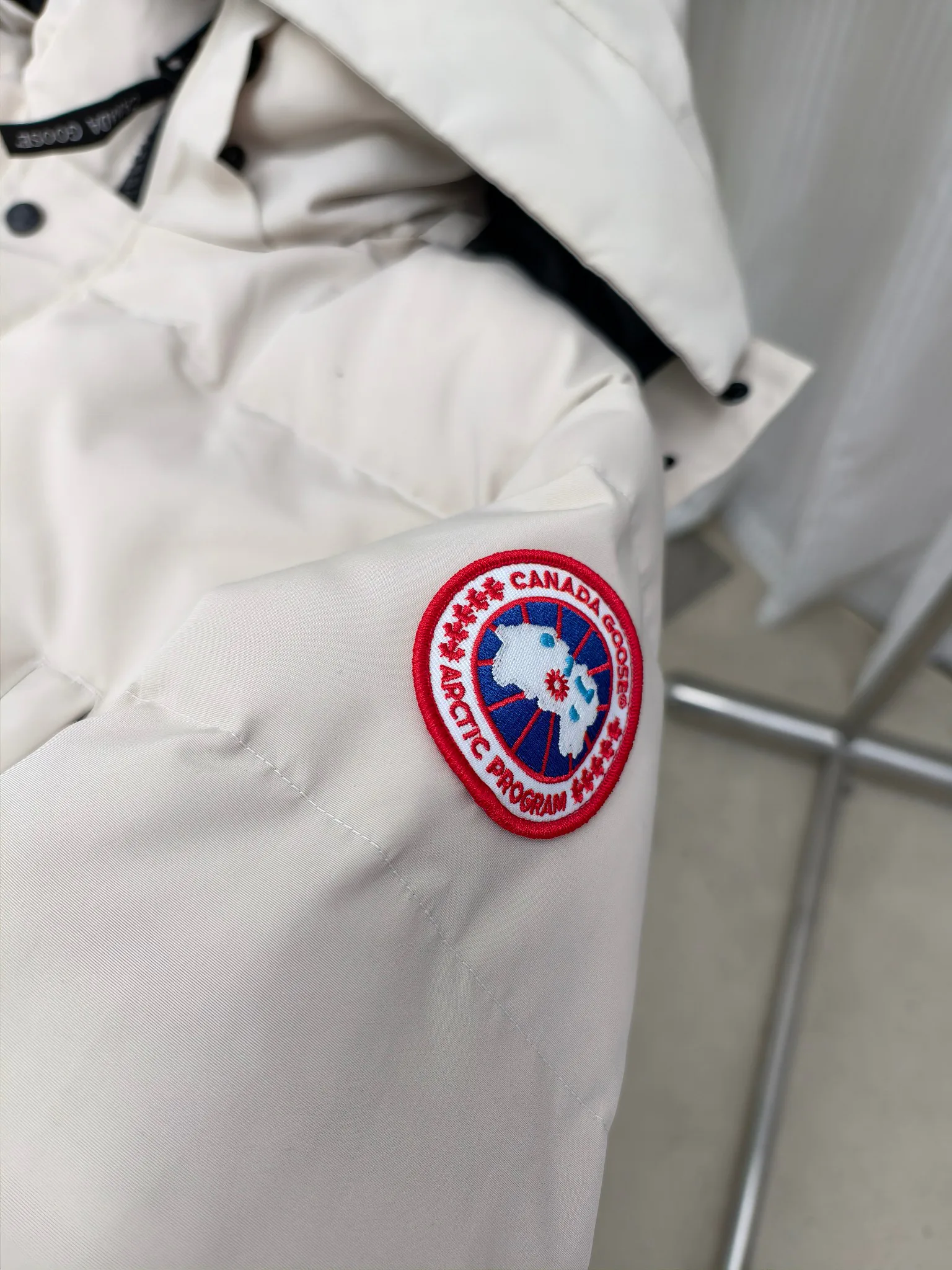 Куртки И Пуховики Мужские Canada Goose 18645540