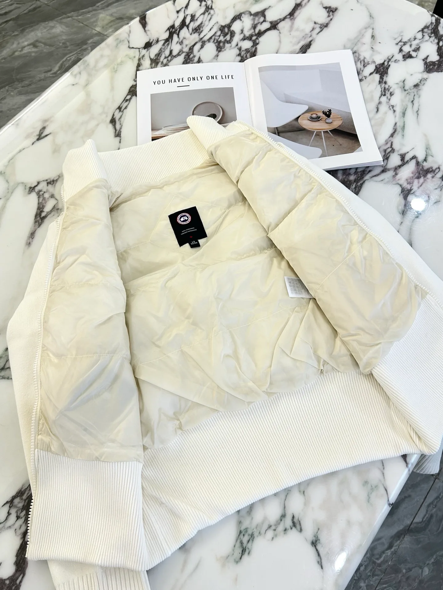 Men's Jackets And Down Jackets CANADA GOOSE 18231169