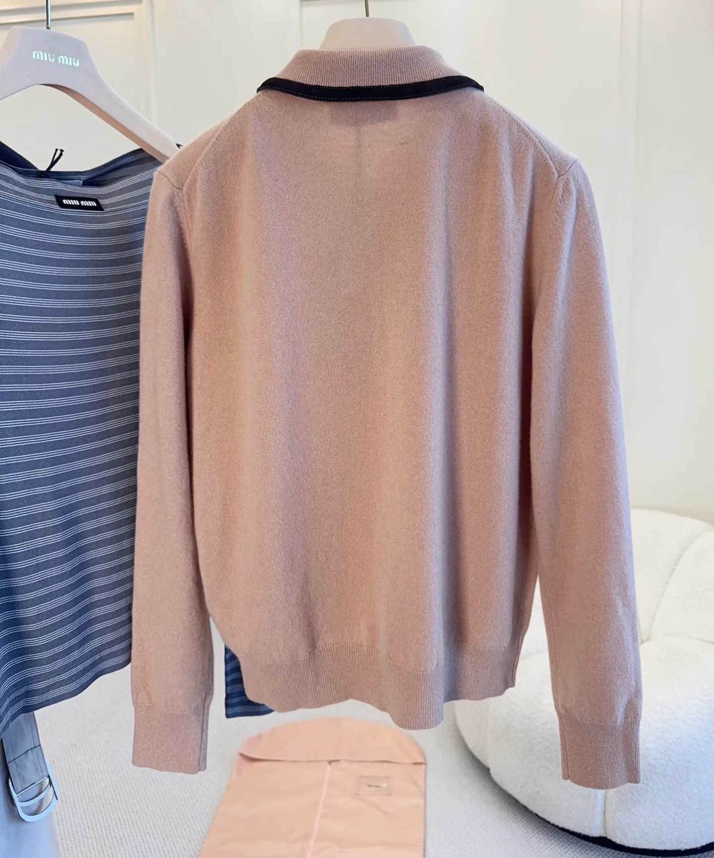 Women's Jumpers And Sweaters MIU MIU 18417048