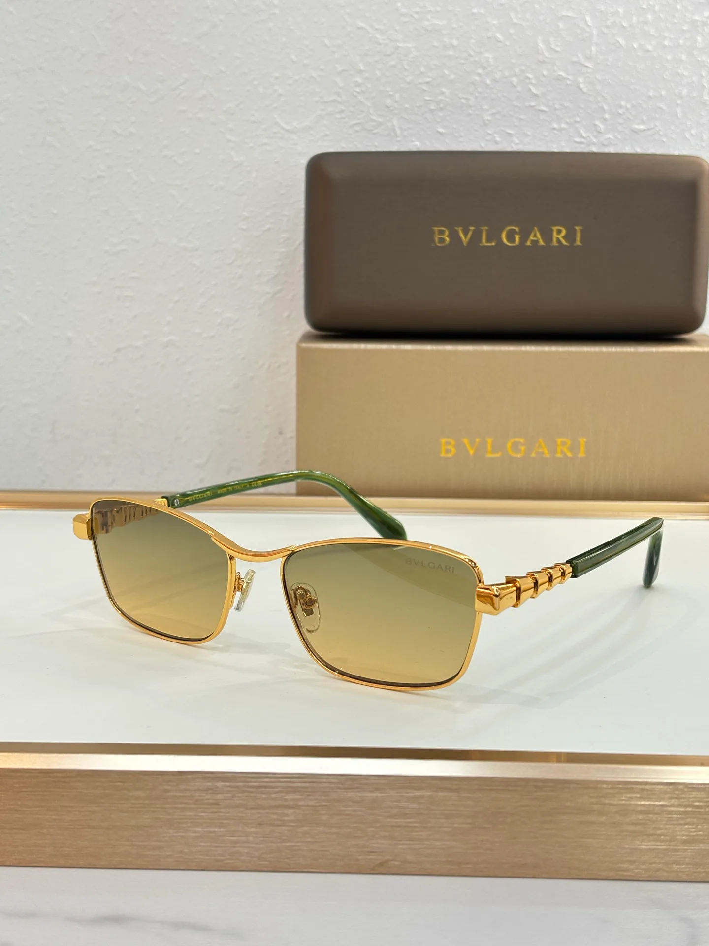 Glasses BVLGARI 18325672