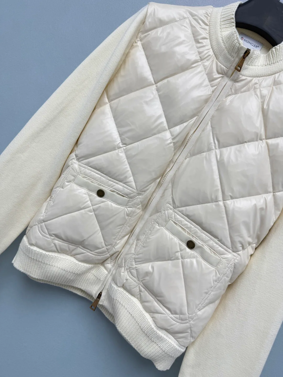 Women's Jackets And Down Jackets MONCLER 17941124