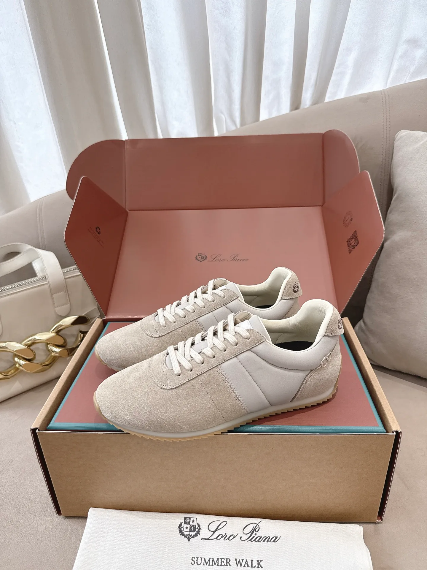 Women's Sneakers LORO PIANA 17803510