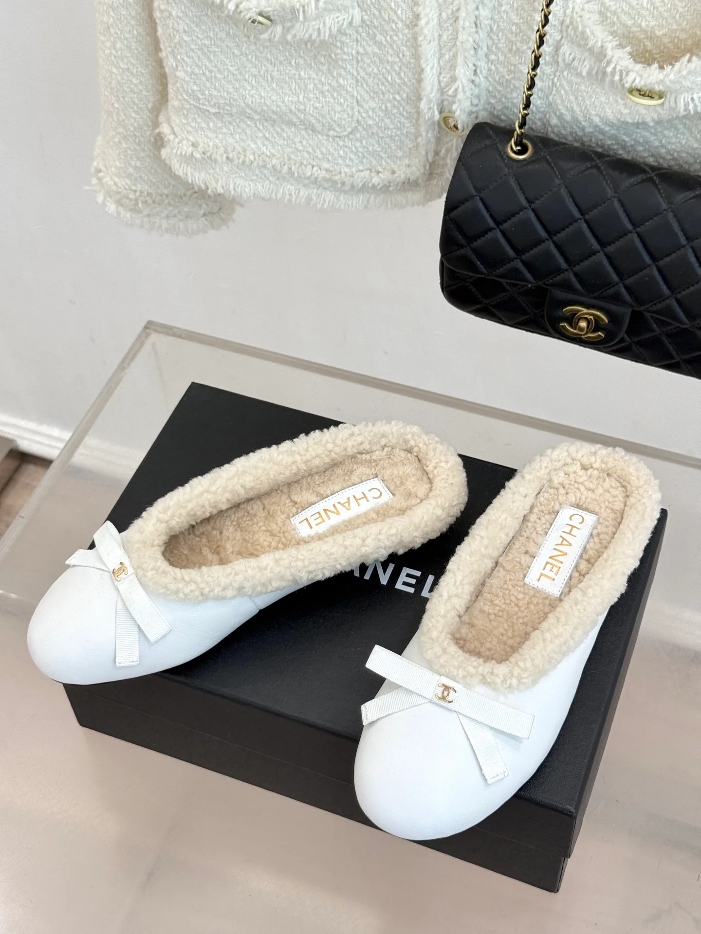 Women's Mules And Clogs CHANEL 17938393