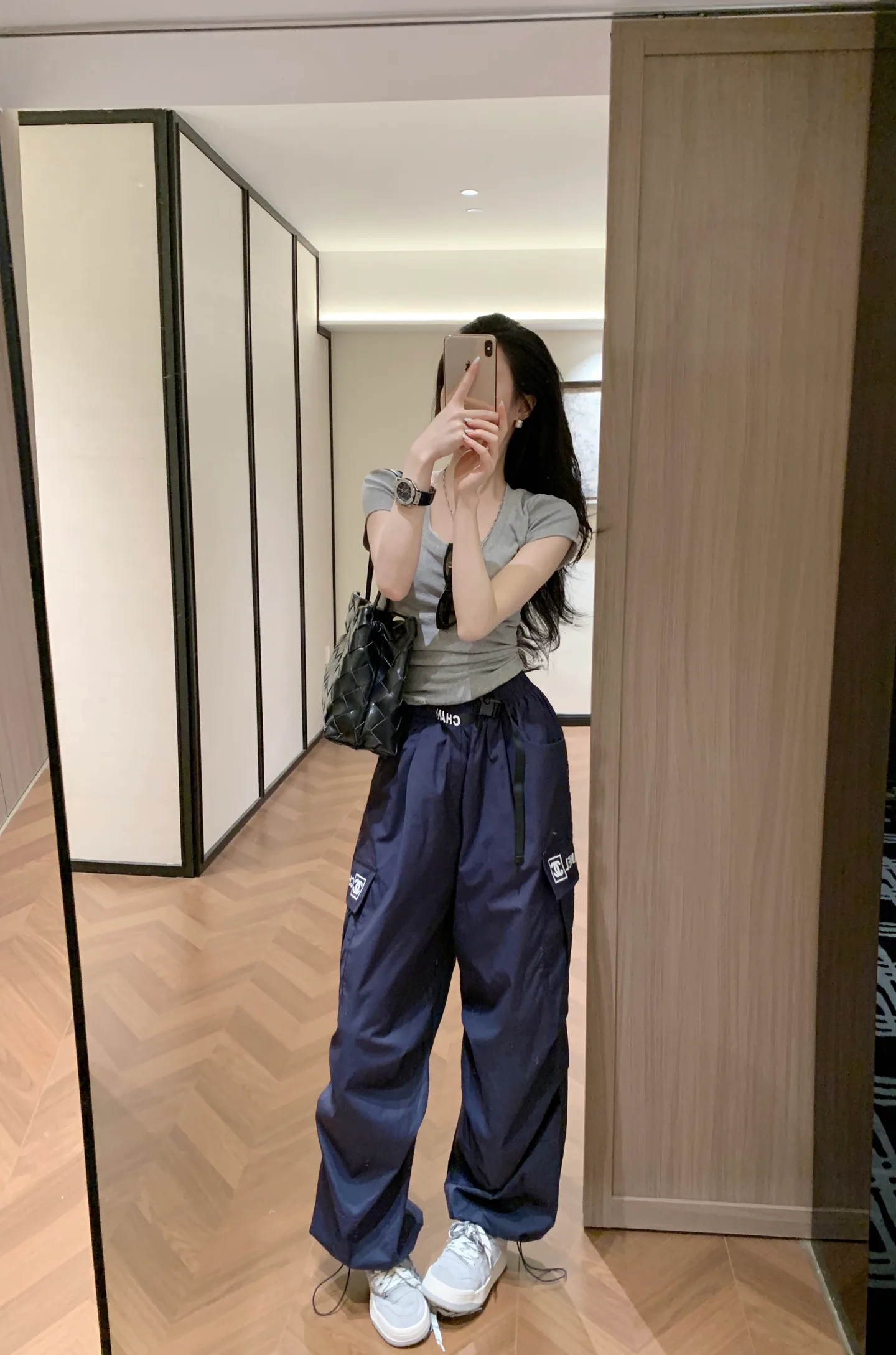 Women's Trousers CHANEL 17499670
