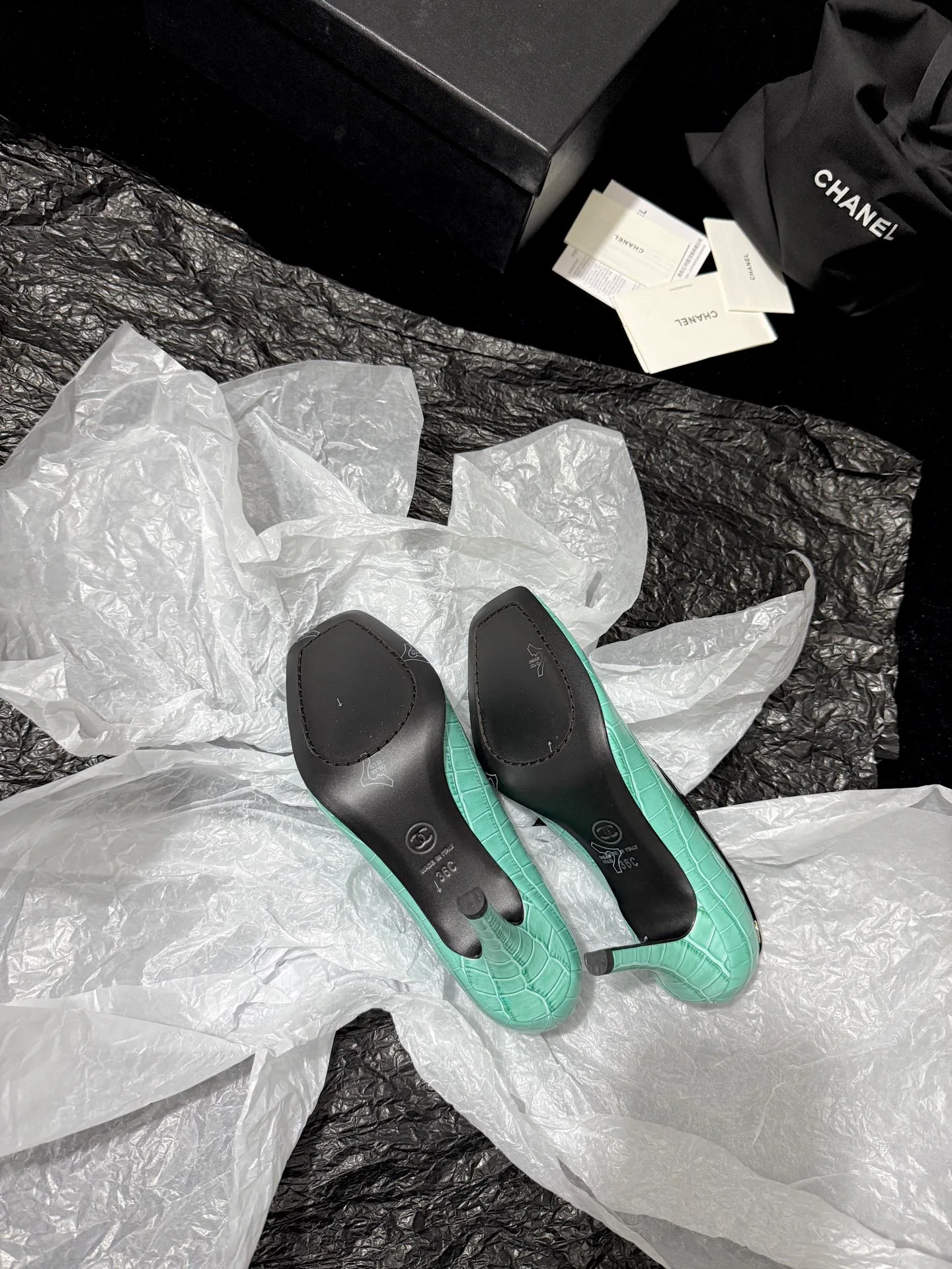 Women's Heels CHANEL 18110760