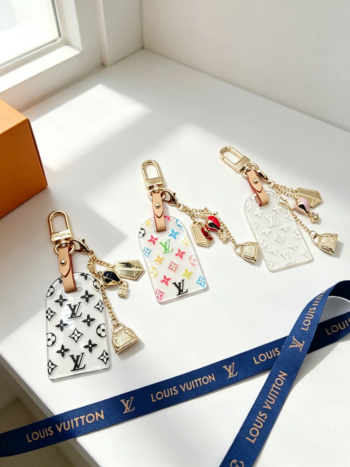 Key Cases LOUIS VUITTON 17922652