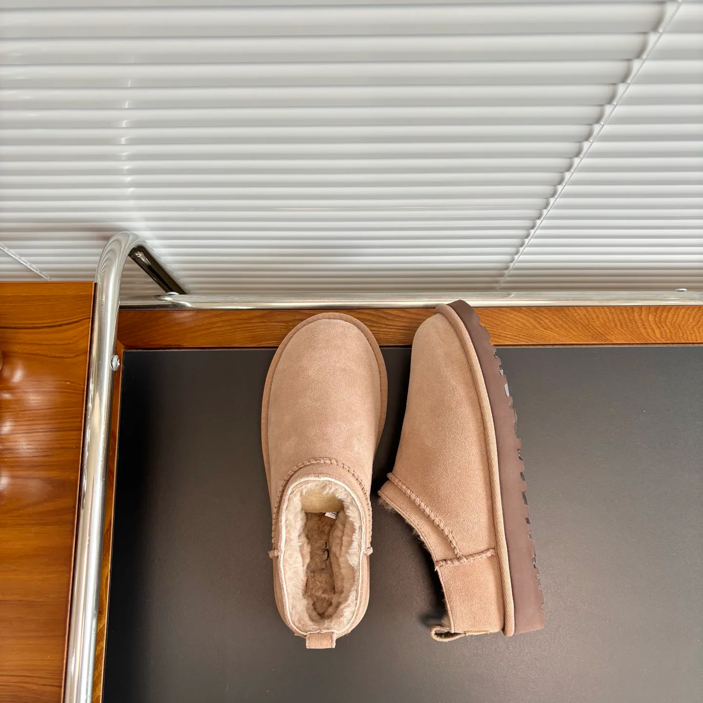 Women's Ugg Boots UGG 18286292