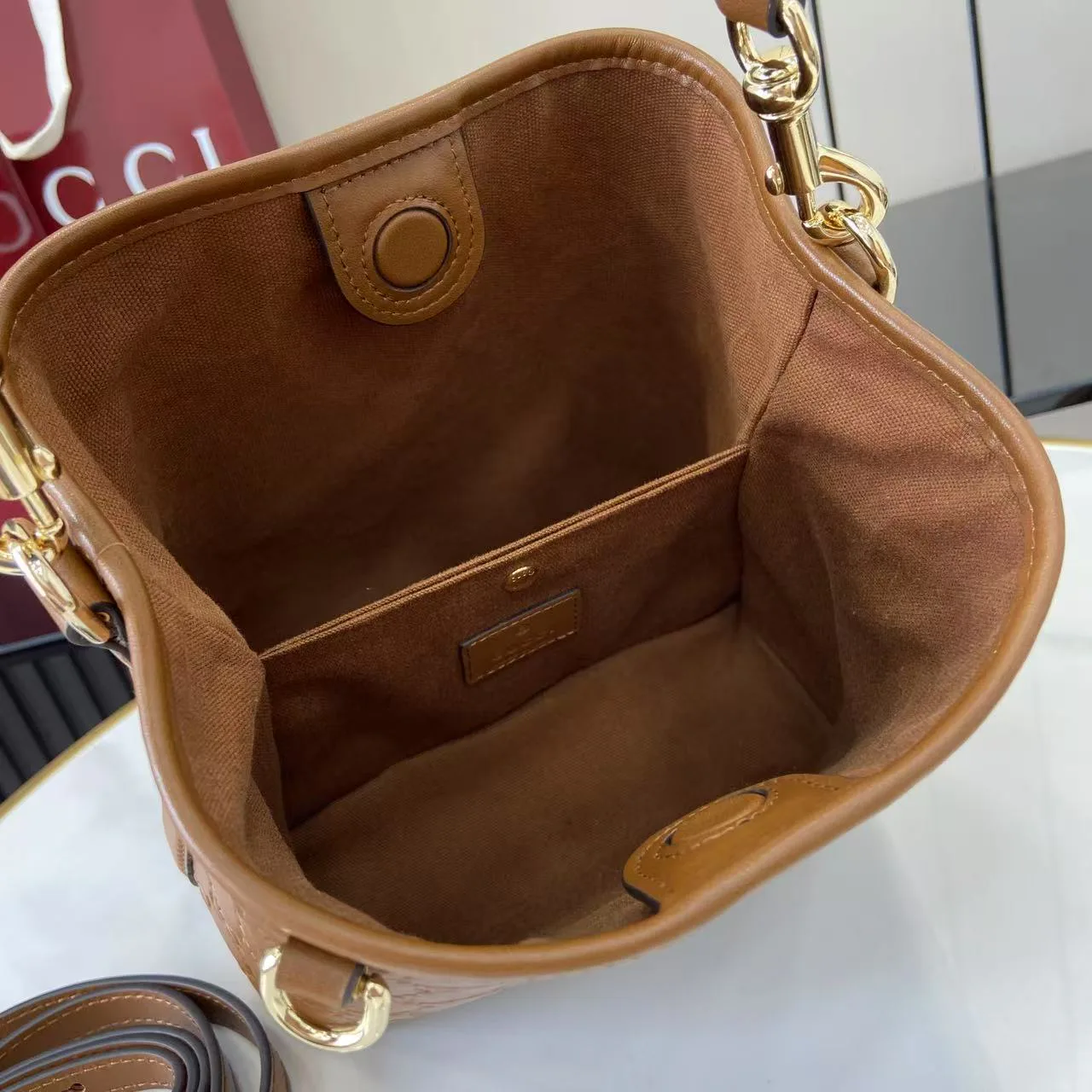 Women's Classic Handbags GUCCI 18404545