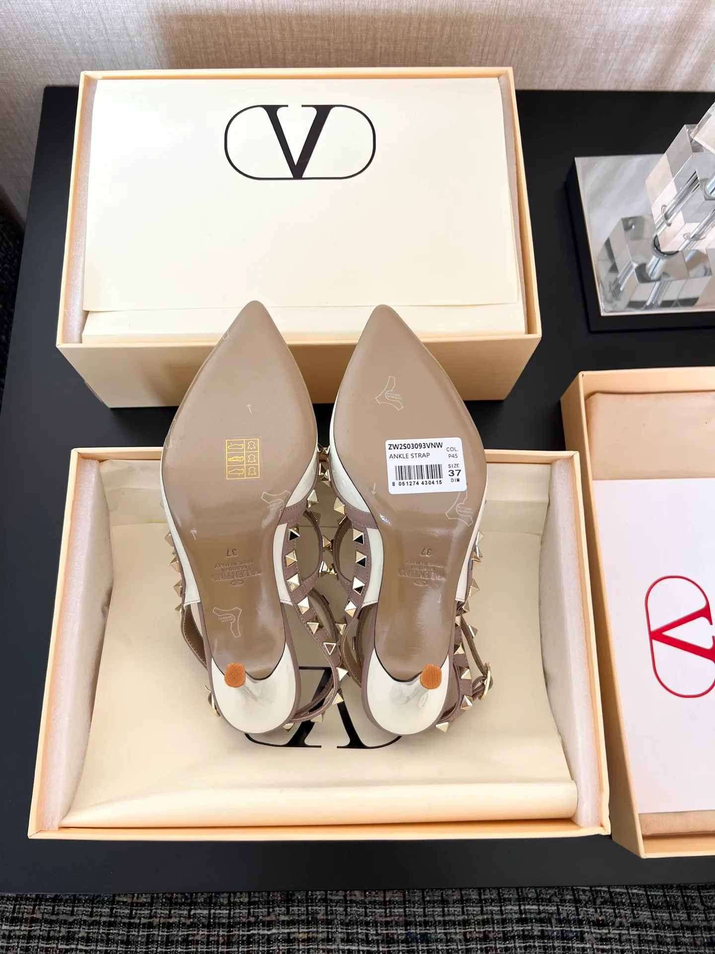 Women's Heels VALENTINO 17480212