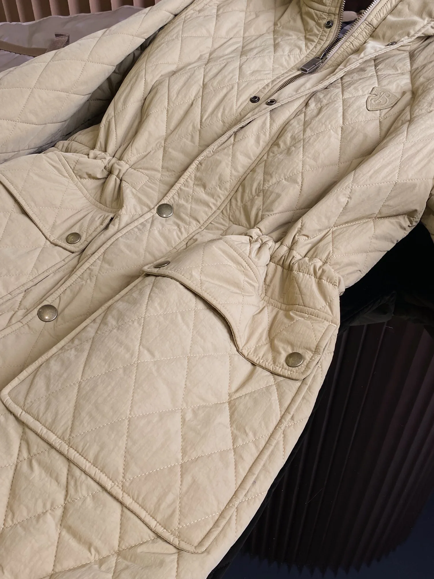Women's Jackets And Down Jackets BURBERRY 18206350