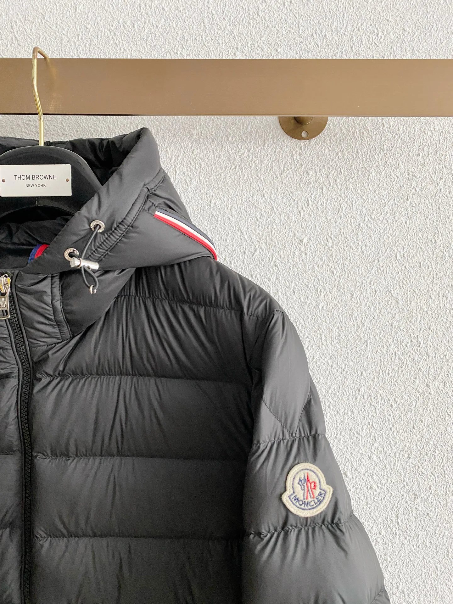 Men's Jackets And Down Jackets MONCLER 17952041