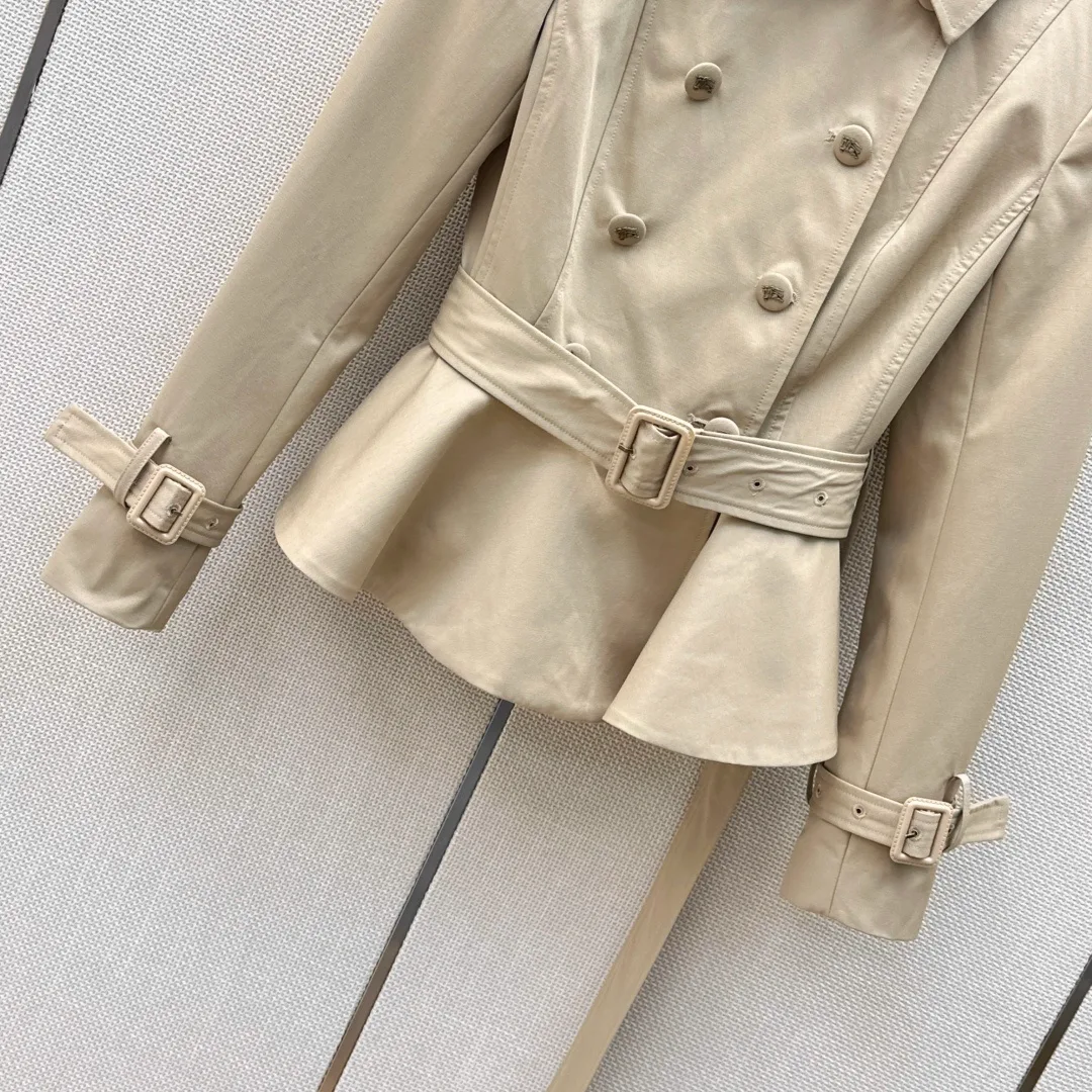 Women's Trench Coats BURBERRY 18032366