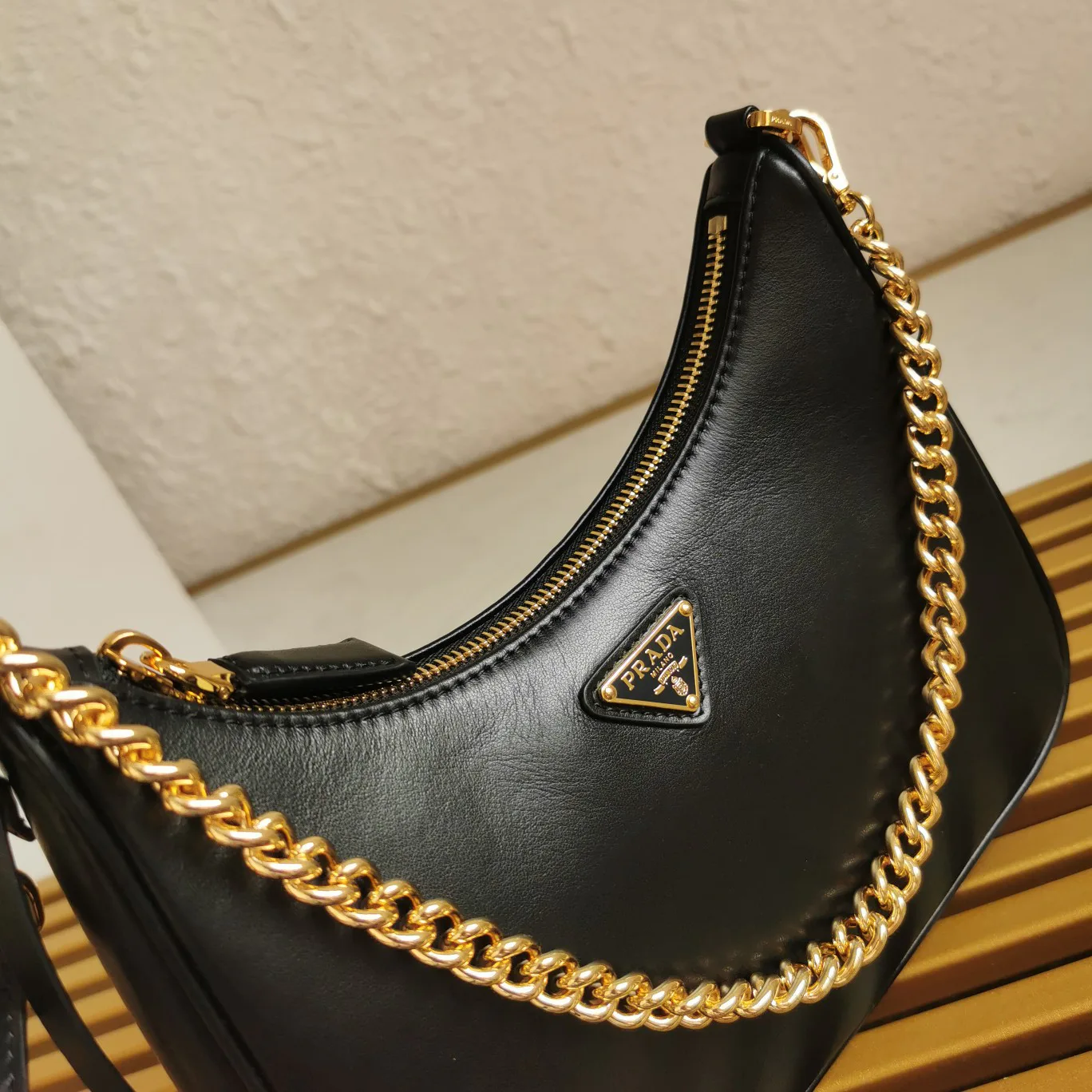 Women's Classic Handbags PRADA 18323090