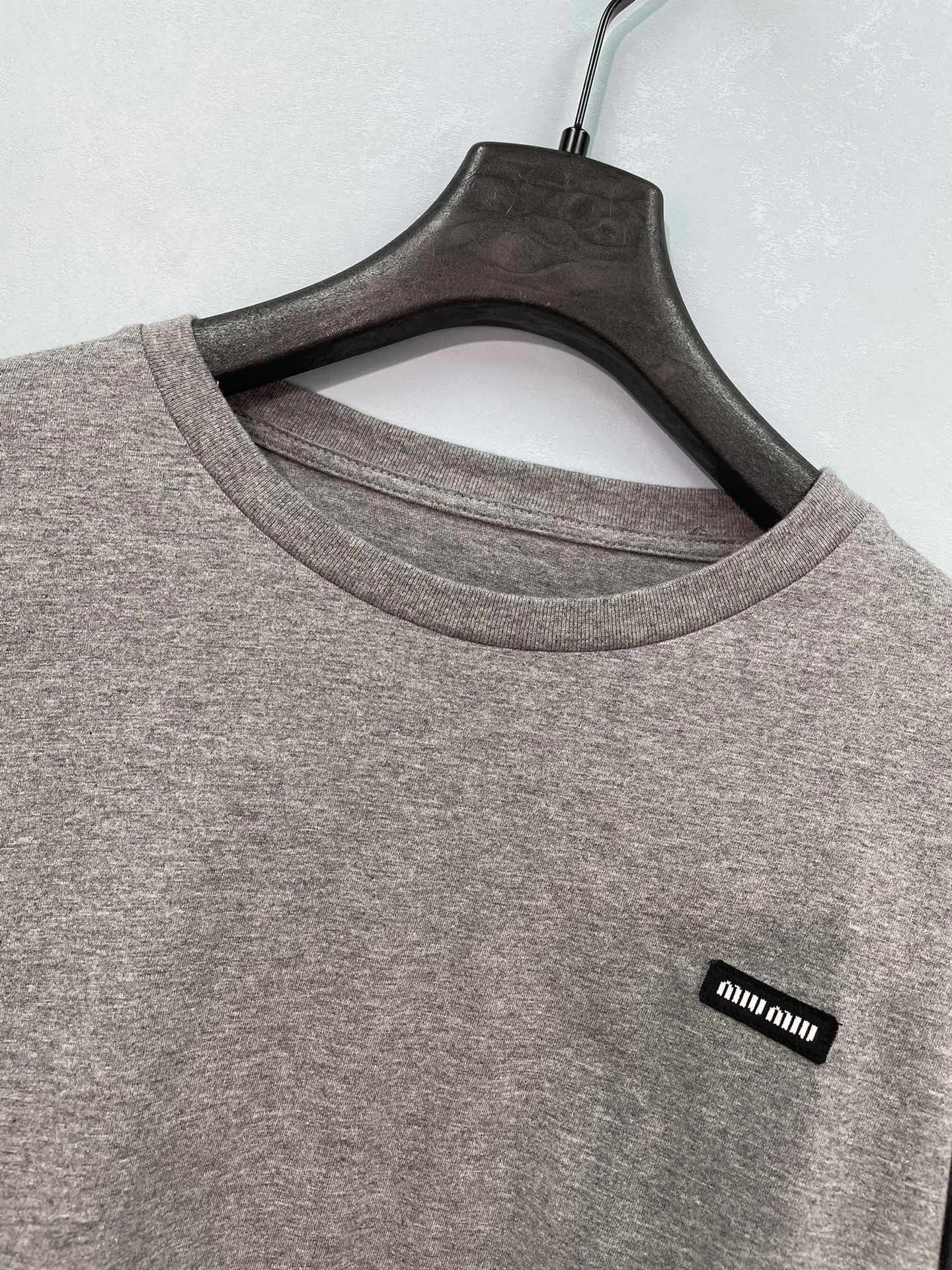 Women's T-Shirts MIU MIU 17302556
